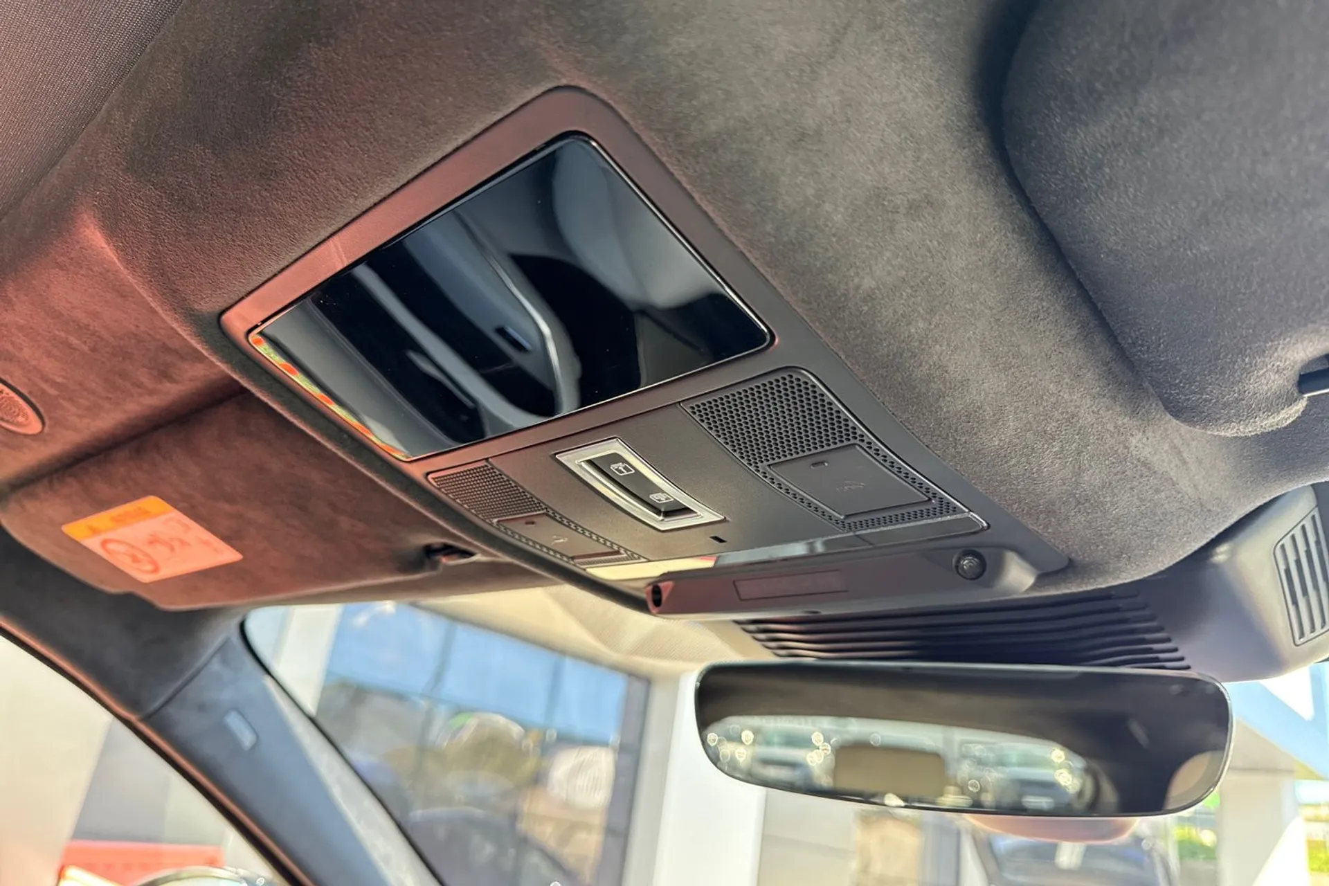 Jaguar F-PACE thumbnail image number 55