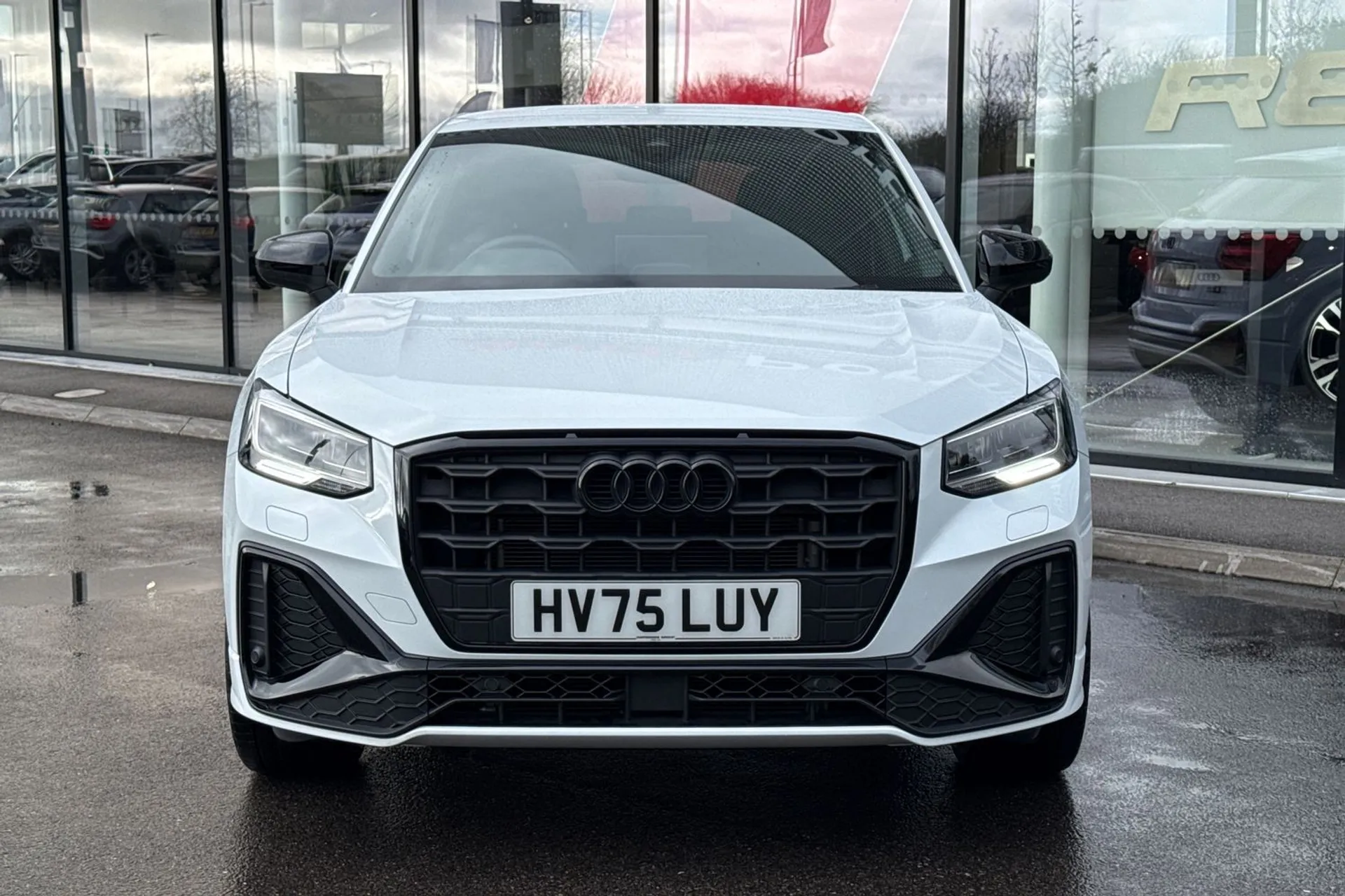 Audi Q2 thumbnail image number 7