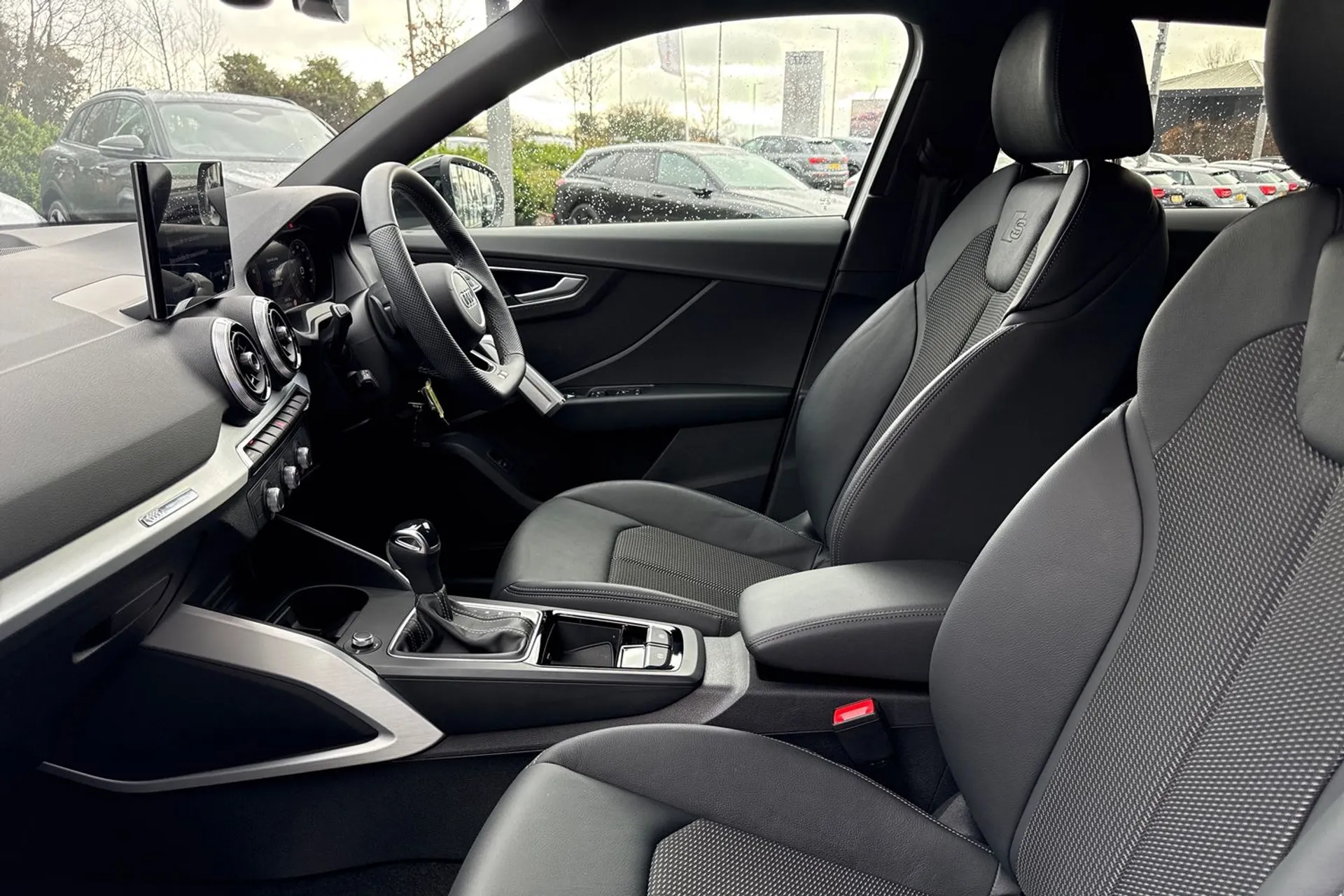 Audi Q2 thumbnail image number 46