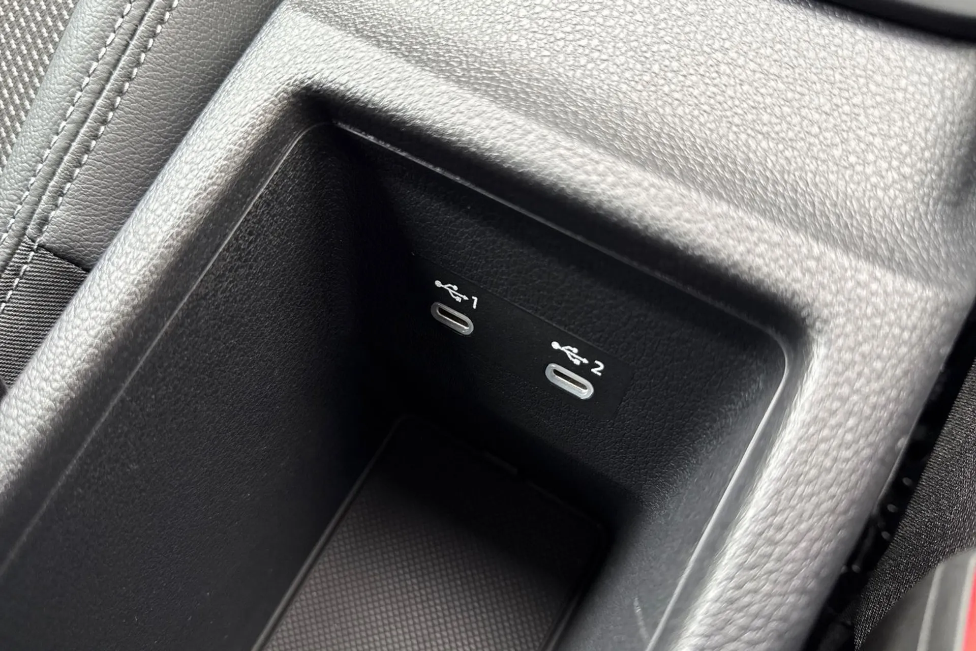 Audi Q2 thumbnail image number 23