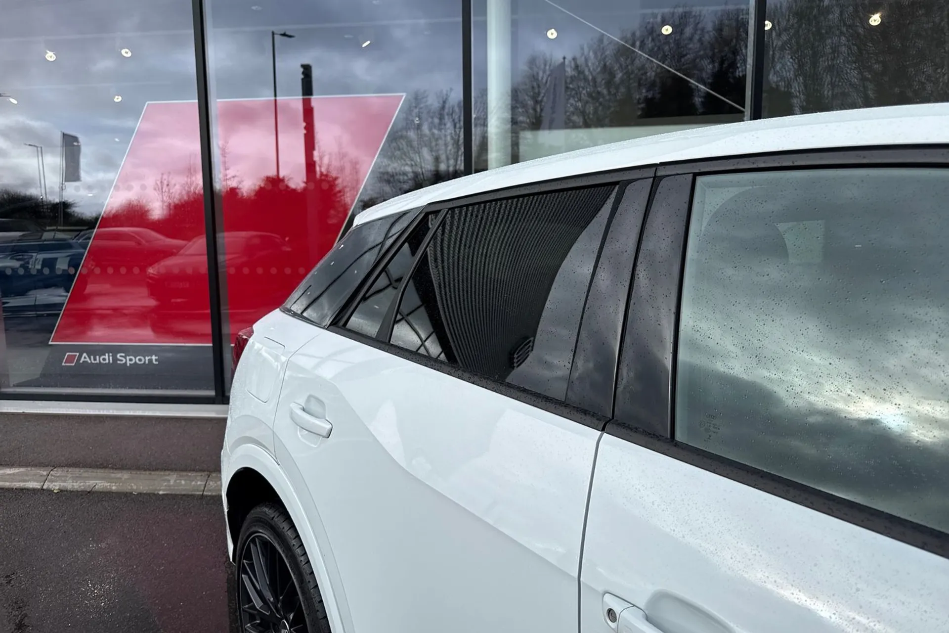 Audi Q2 thumbnail image number 22