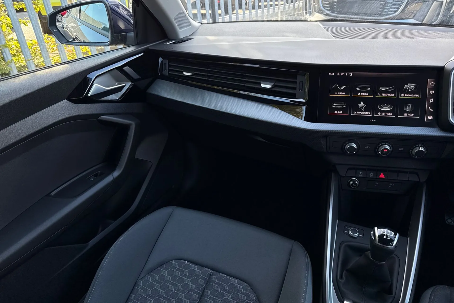 Audi A1 thumbnail image number 32