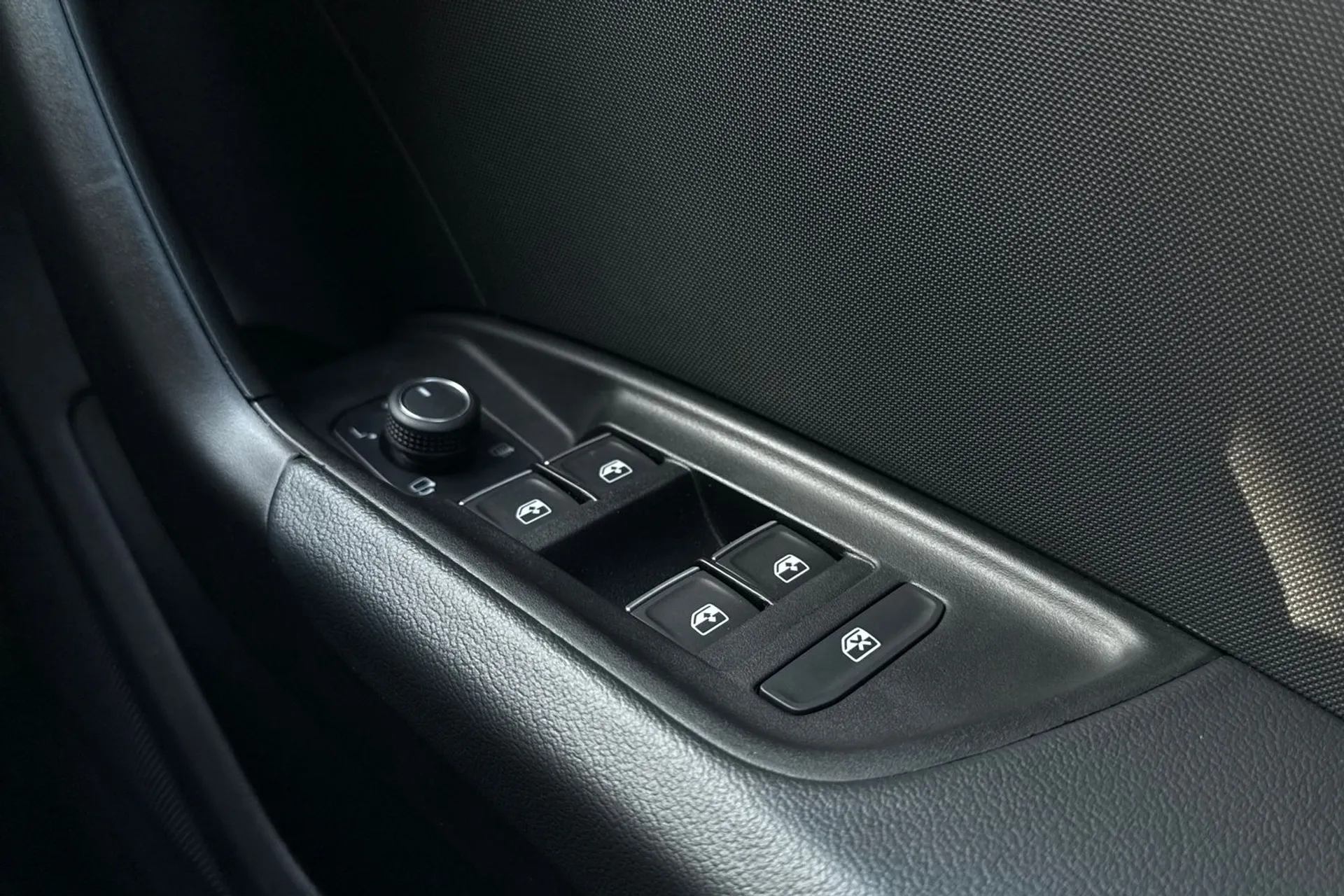 Audi A1 thumbnail image number 40