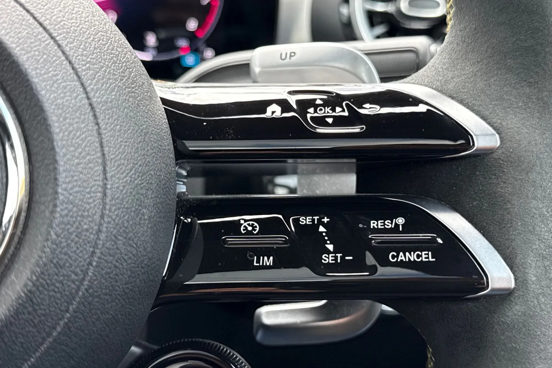 MERCEDES-BENZ A CLASS thumbnail image number 37