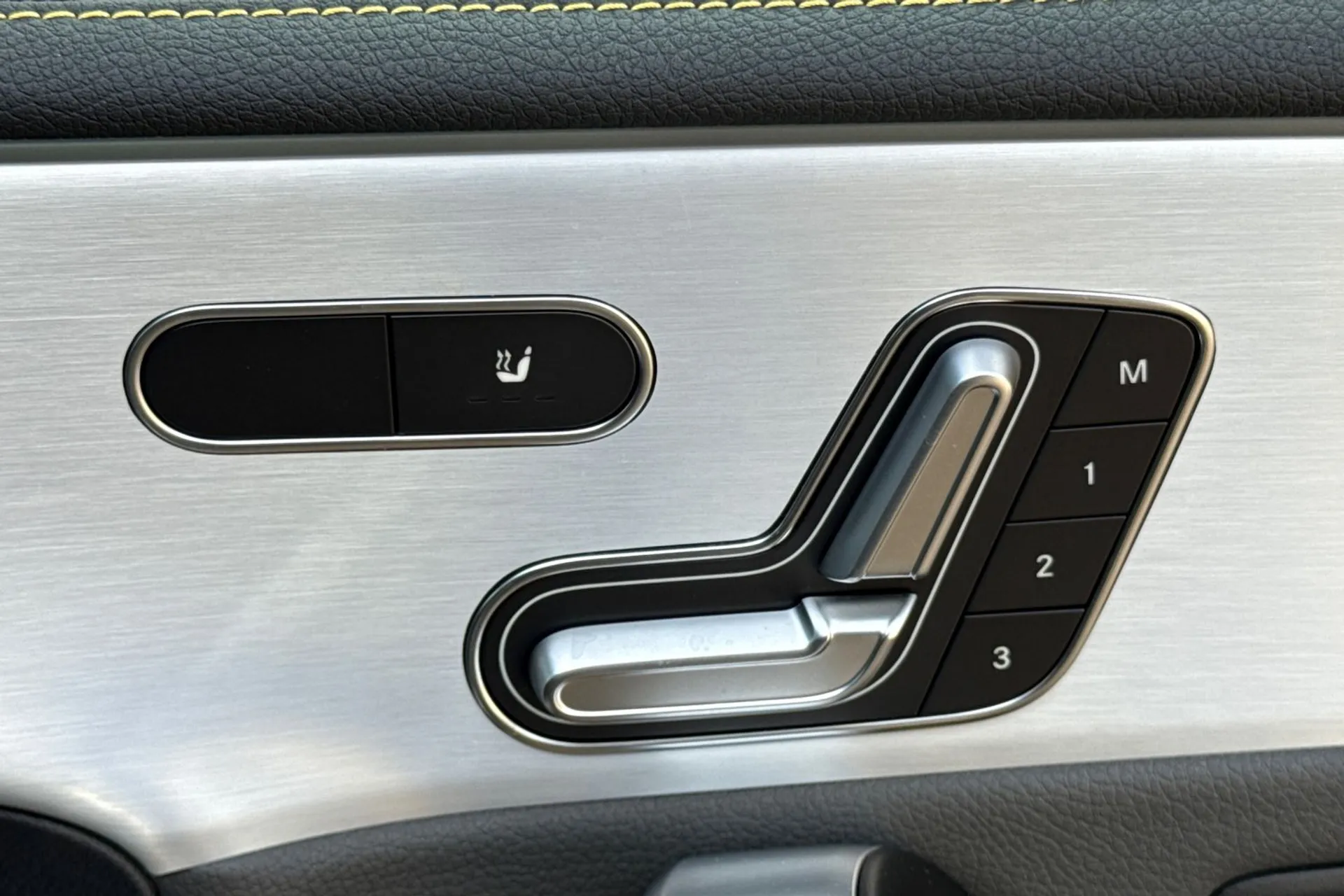 MERCEDES-BENZ A CLASS thumbnail image number 43