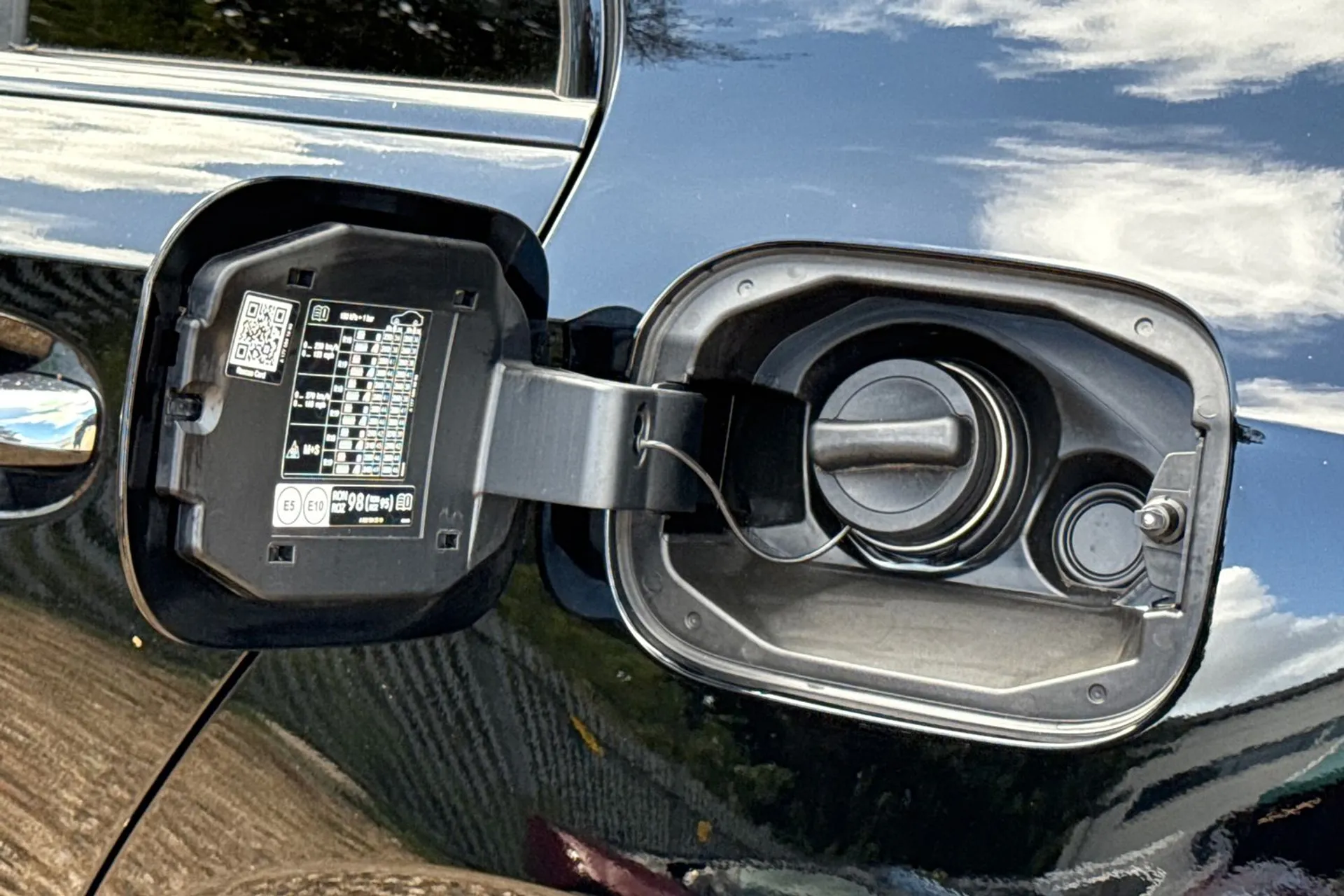 MERCEDES-BENZ A CLASS thumbnail image number 18