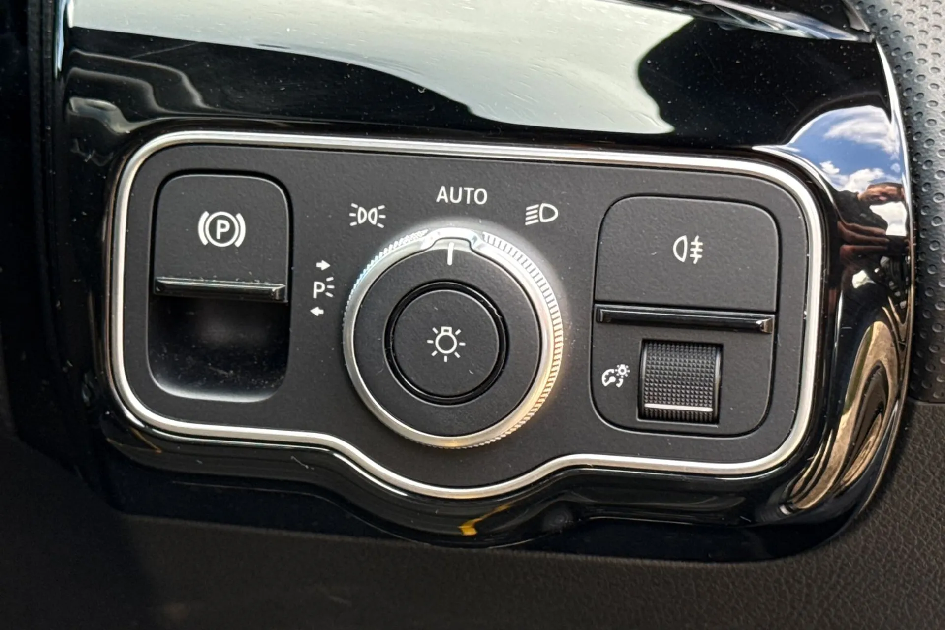 MERCEDES-BENZ A CLASS thumbnail image number 44