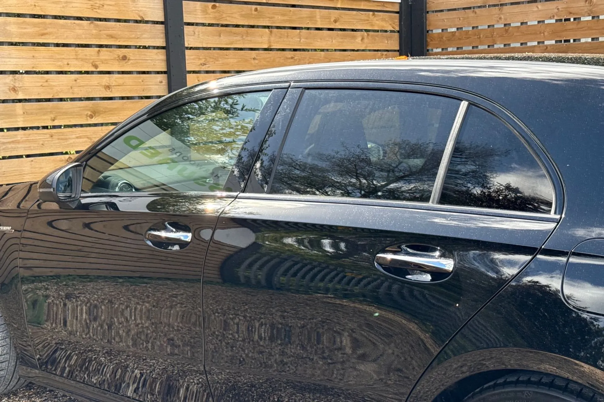 MERCEDES-BENZ A CLASS thumbnail image number 14