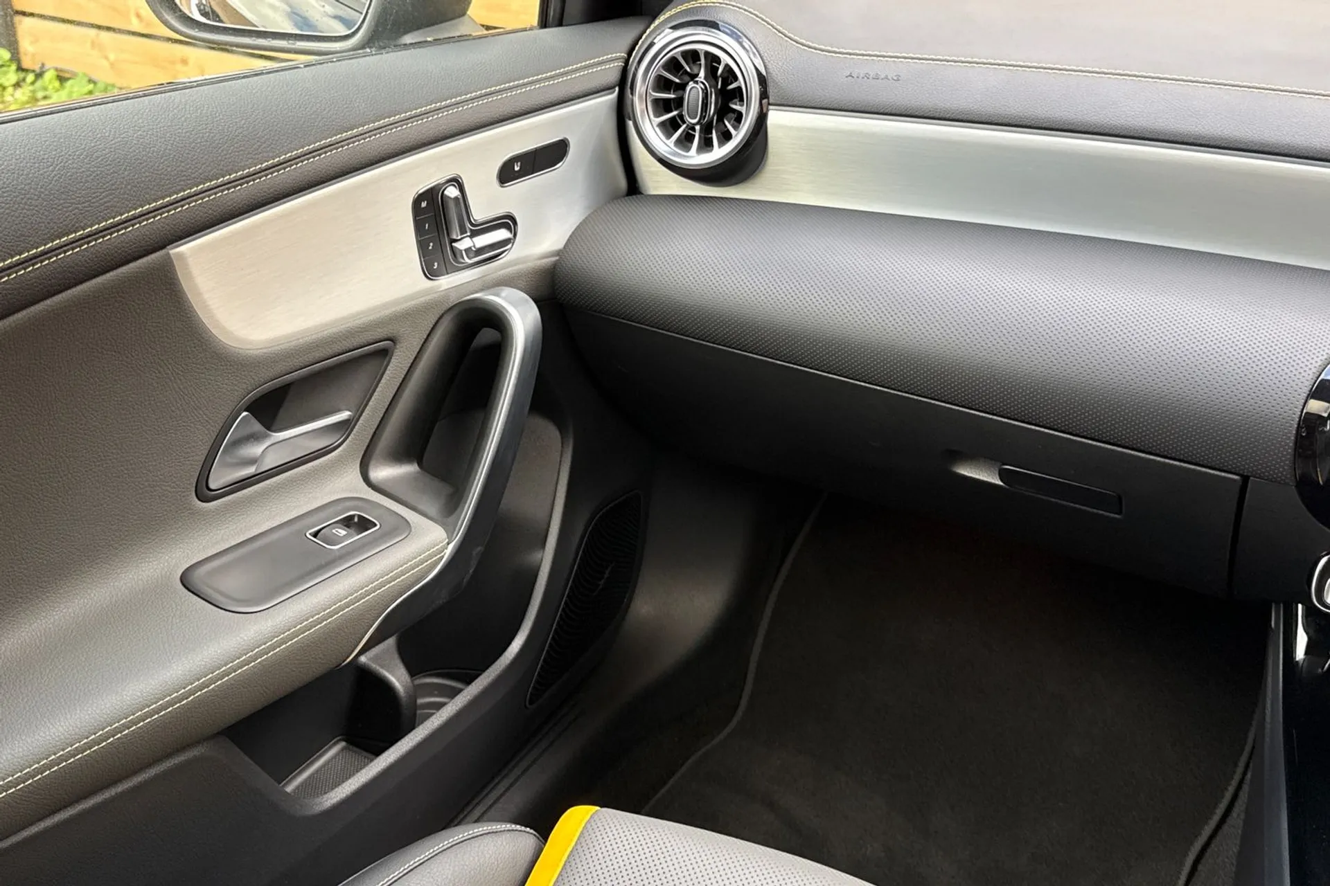 MERCEDES-BENZ A CLASS thumbnail image number 45