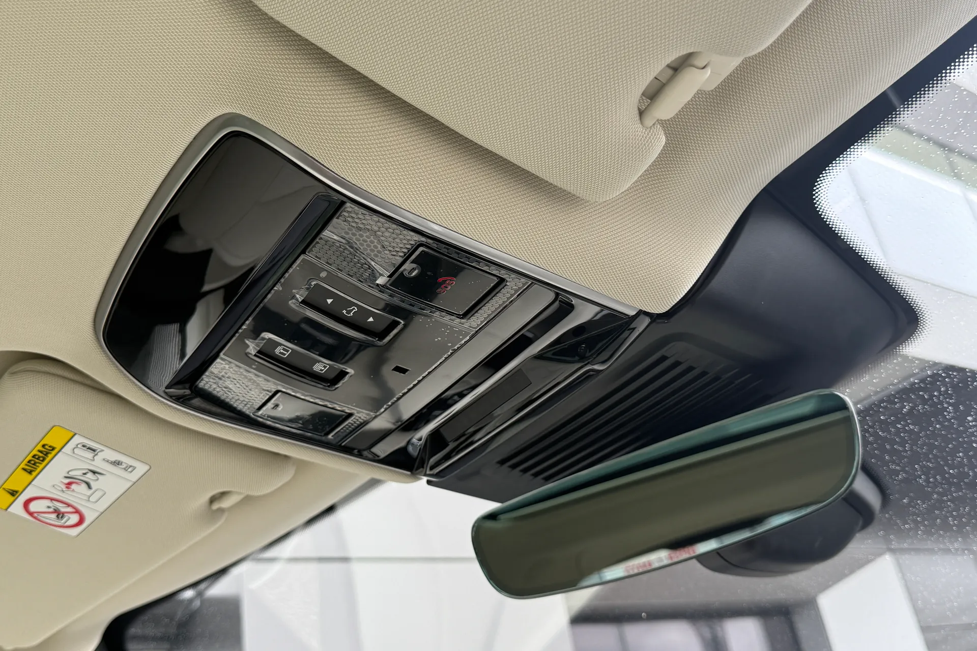 LAND ROVER RANGE ROVER thumbnail image number 62