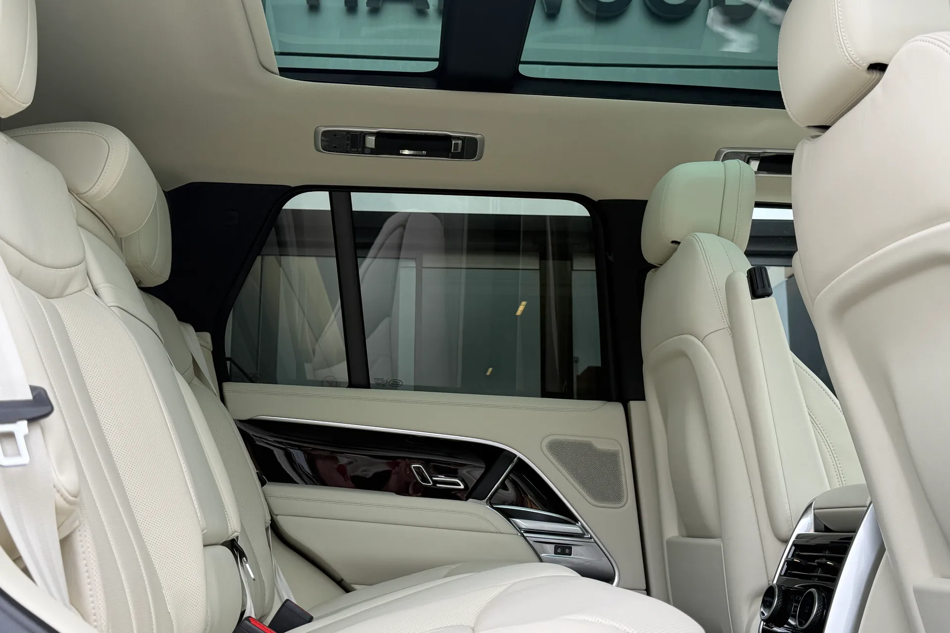 LAND ROVER RANGE ROVER thumbnail image number 49