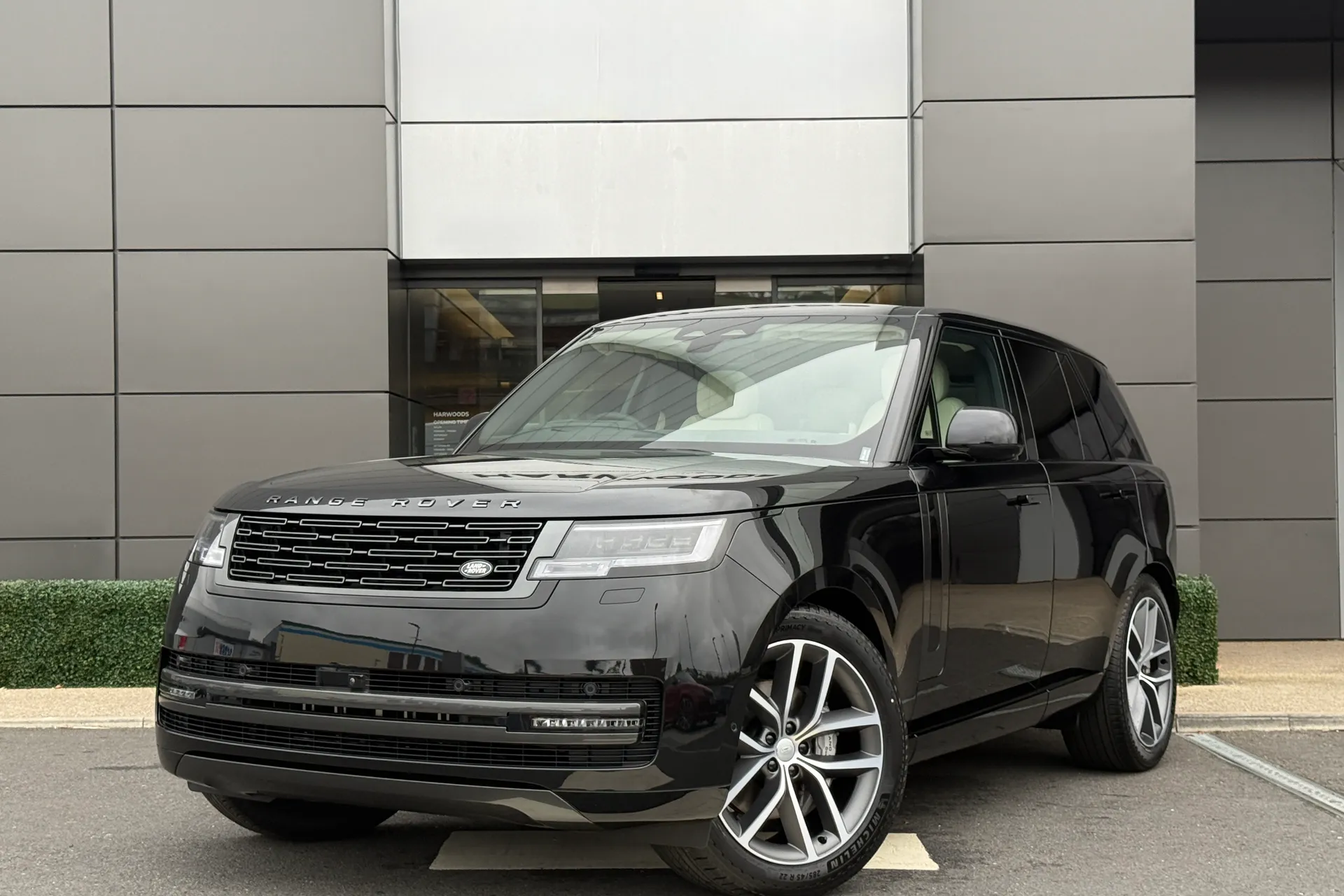 LAND ROVER RANGE ROVER thumbnail image number 7