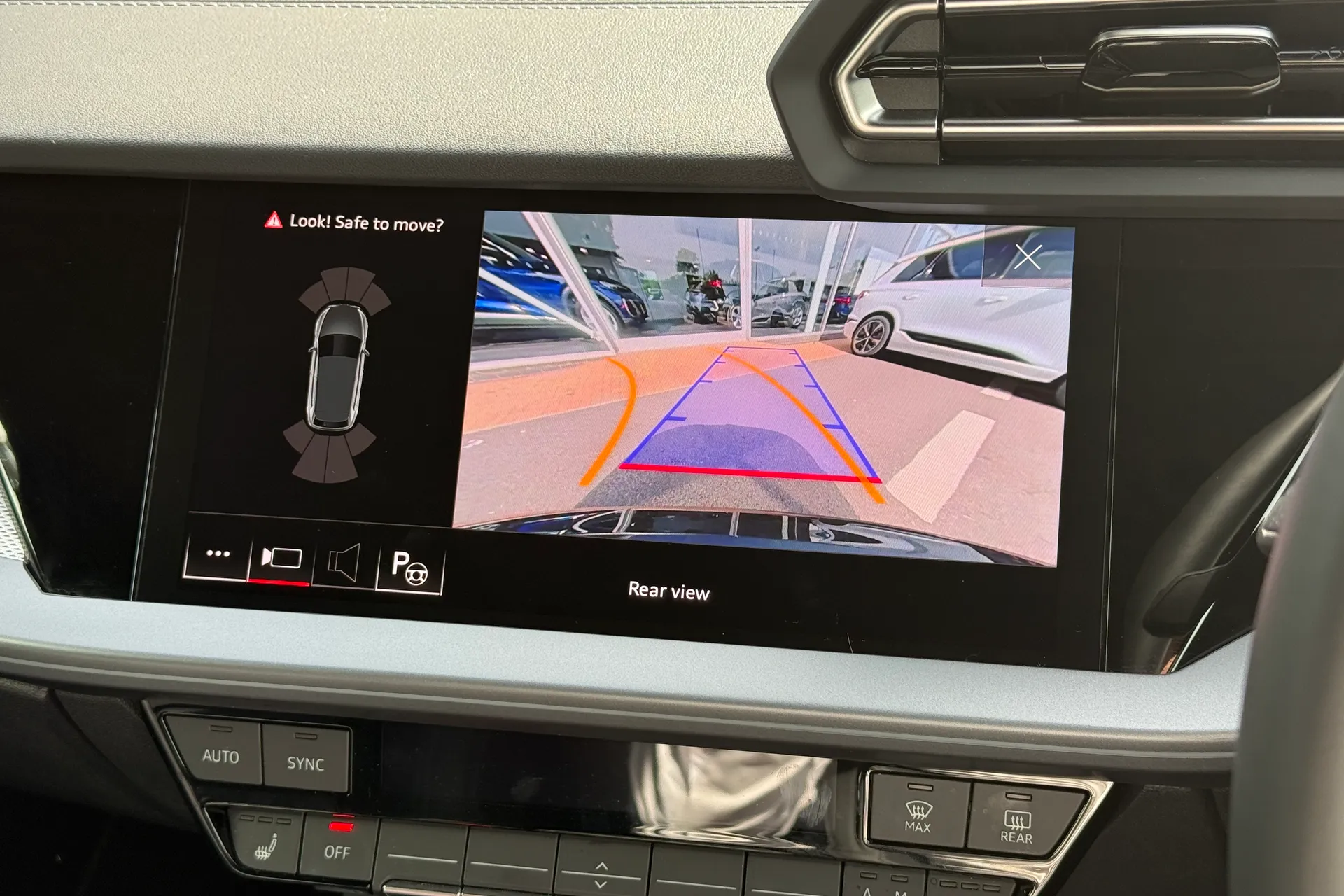 Audi A3 thumbnail image number 4
