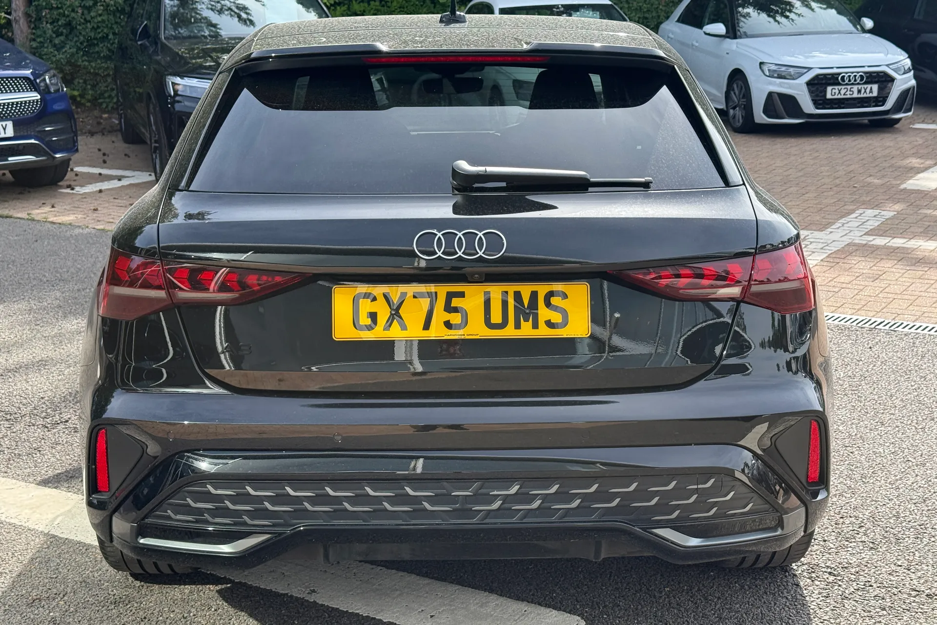 Audi A3 thumbnail image number 43