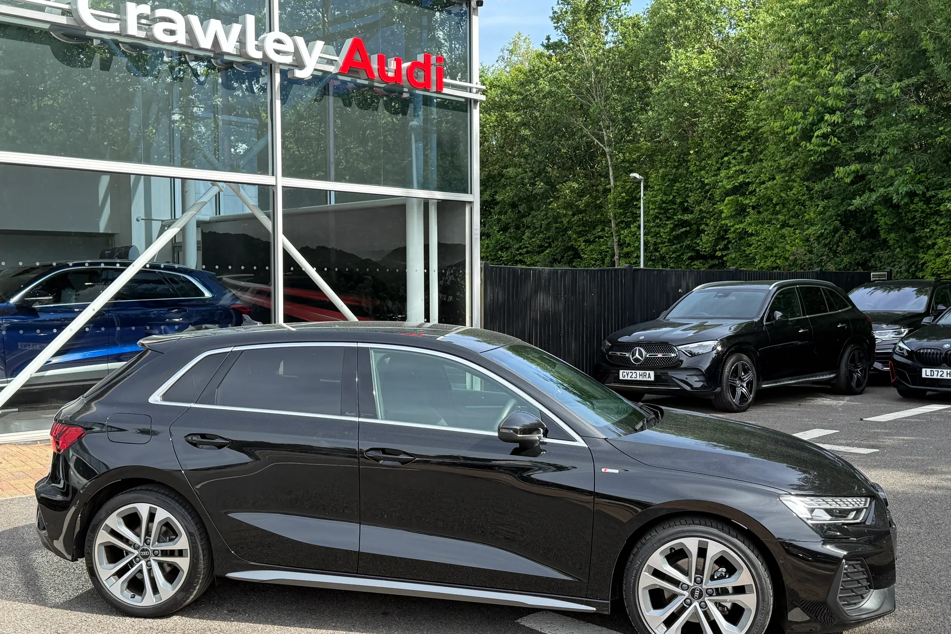 Audi A3 thumbnail image number 2
