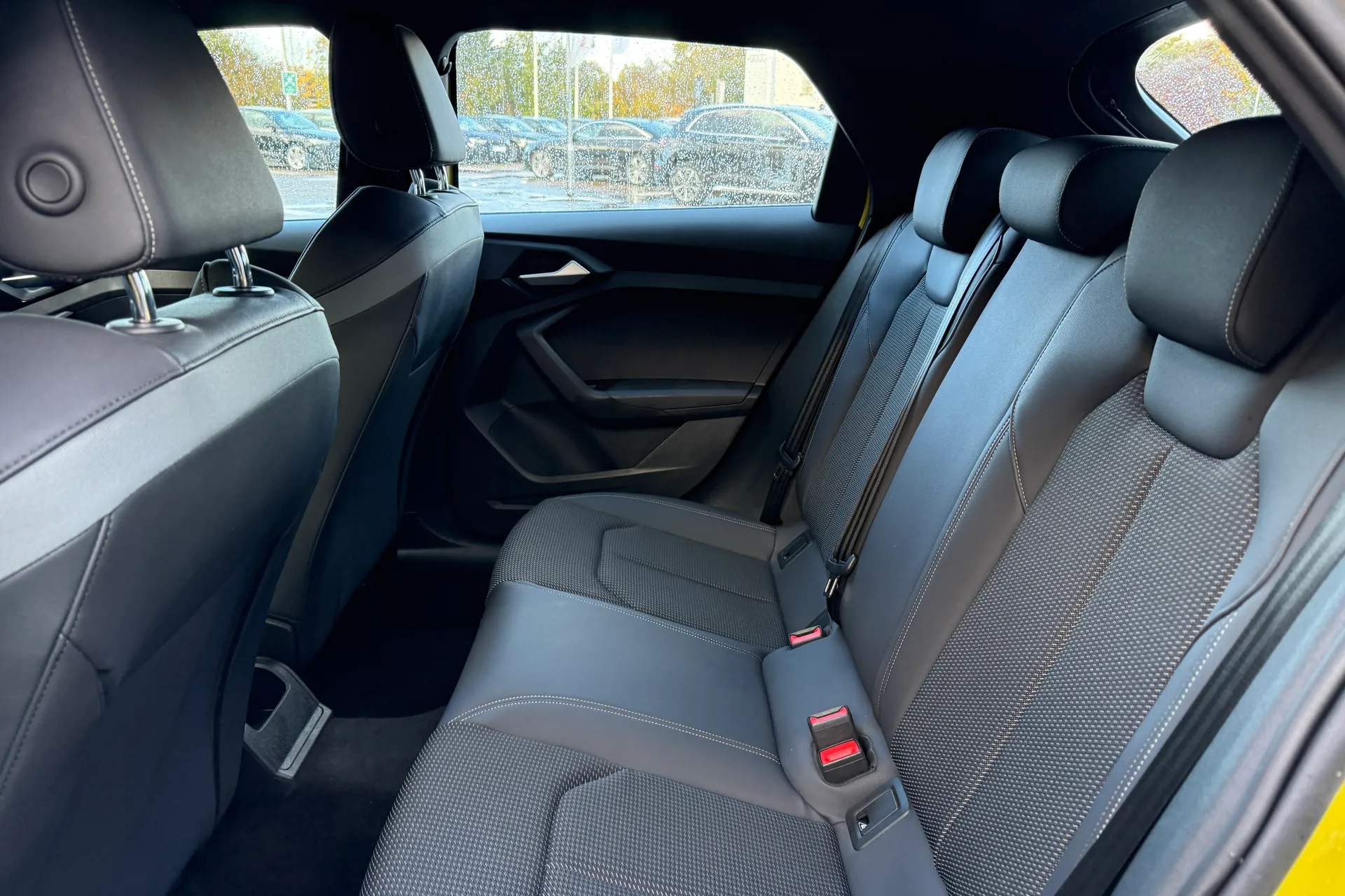 Audi A1 thumbnail image number 43