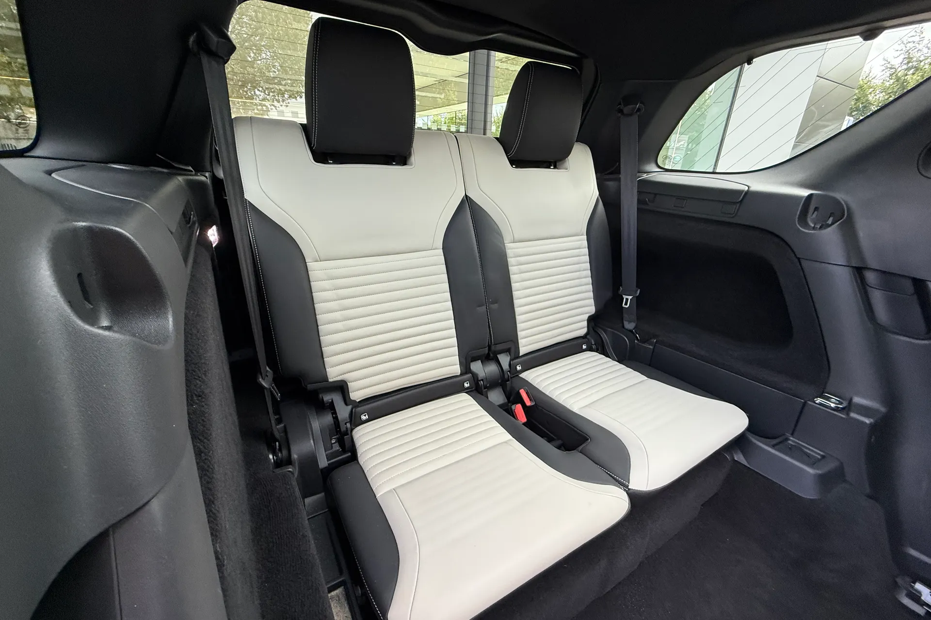 LAND ROVER DISCOVERY thumbnail image number 36