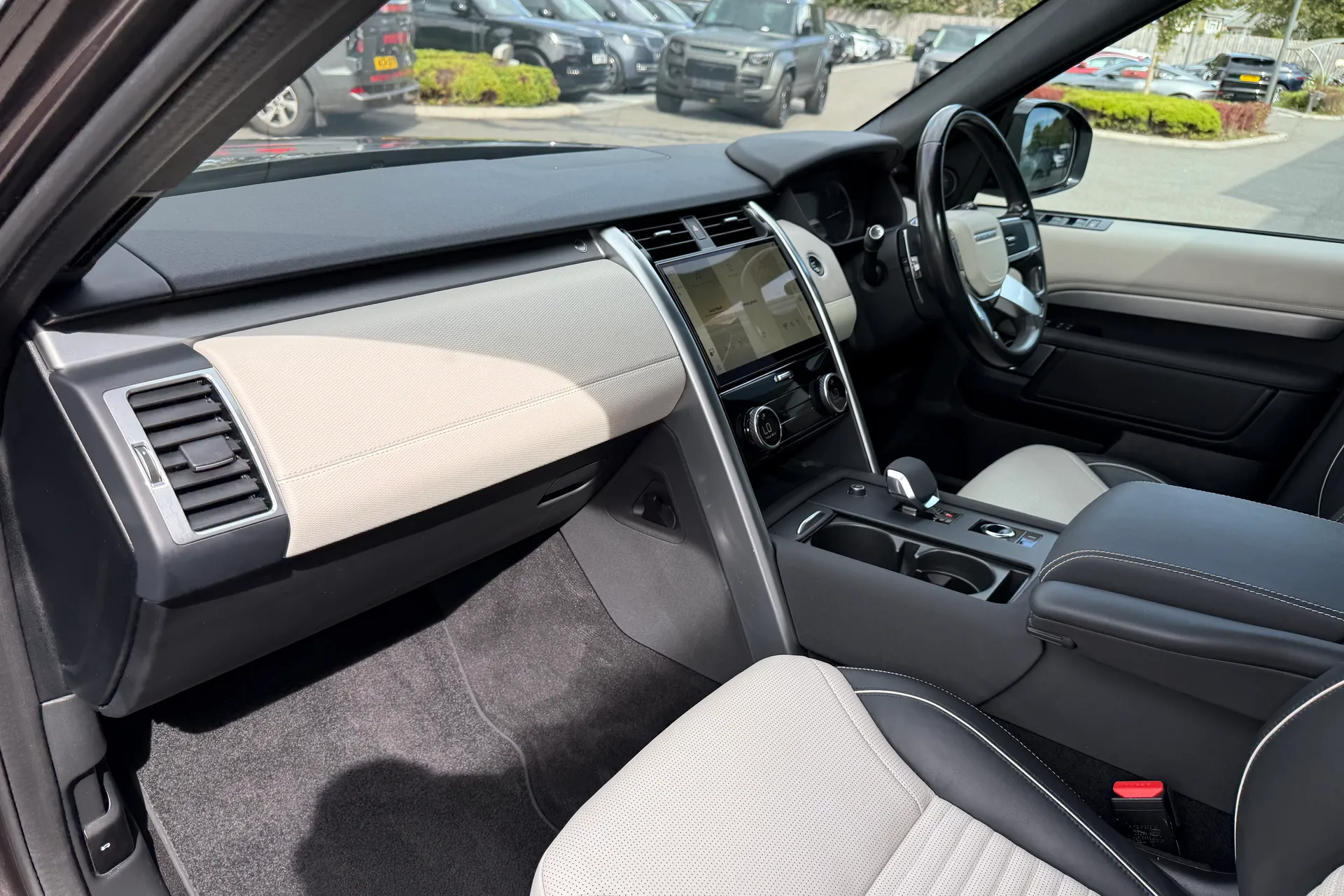 LAND ROVER DISCOVERY thumbnail image number 53