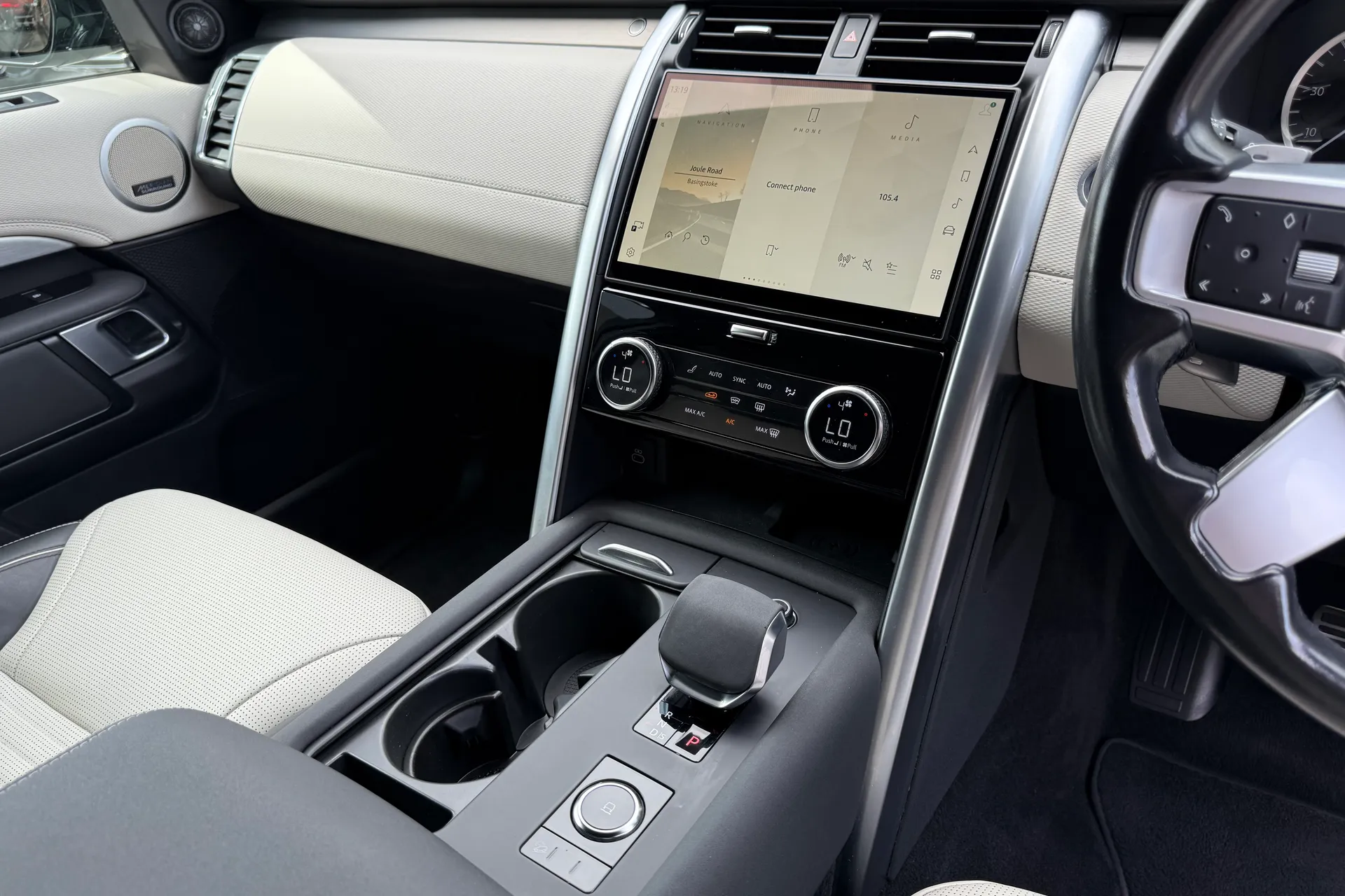 LAND ROVER DISCOVERY thumbnail image number 19