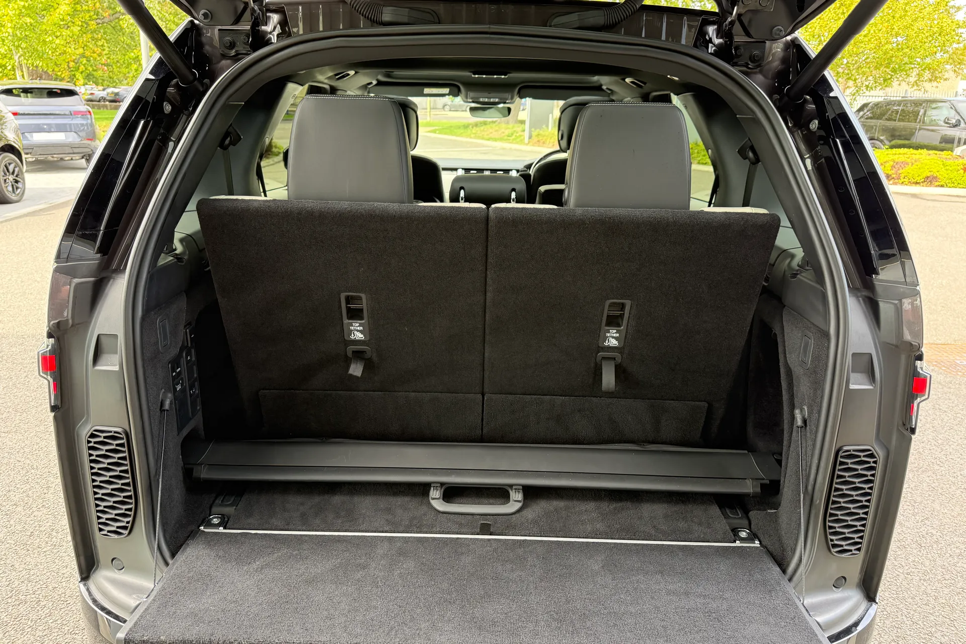 LAND ROVER DISCOVERY thumbnail image number 35