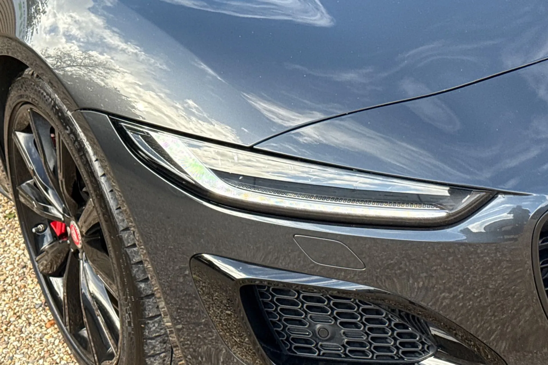 Jaguar F-TYPE thumbnail image number 43