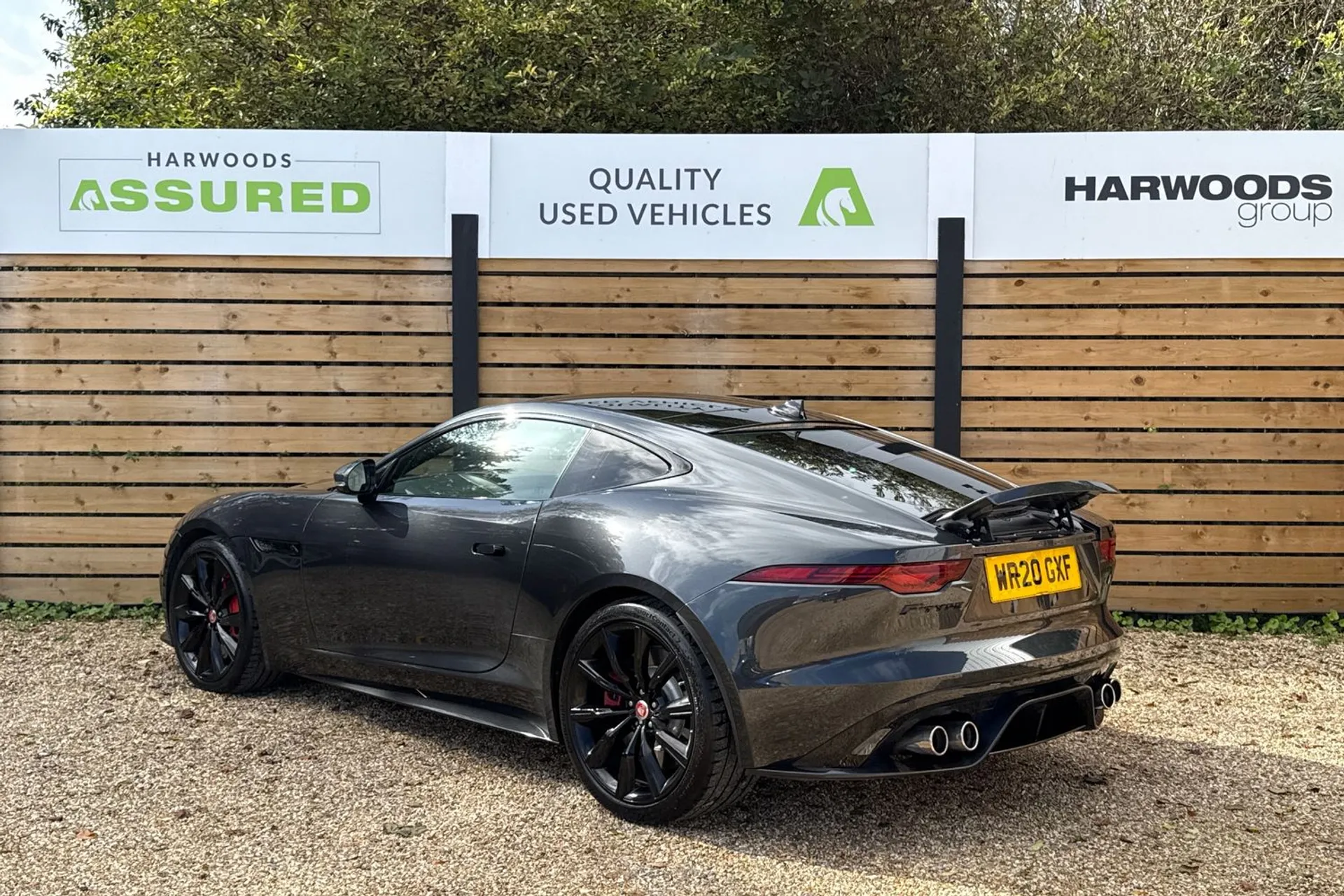 Jaguar F-TYPE thumbnail image number 10