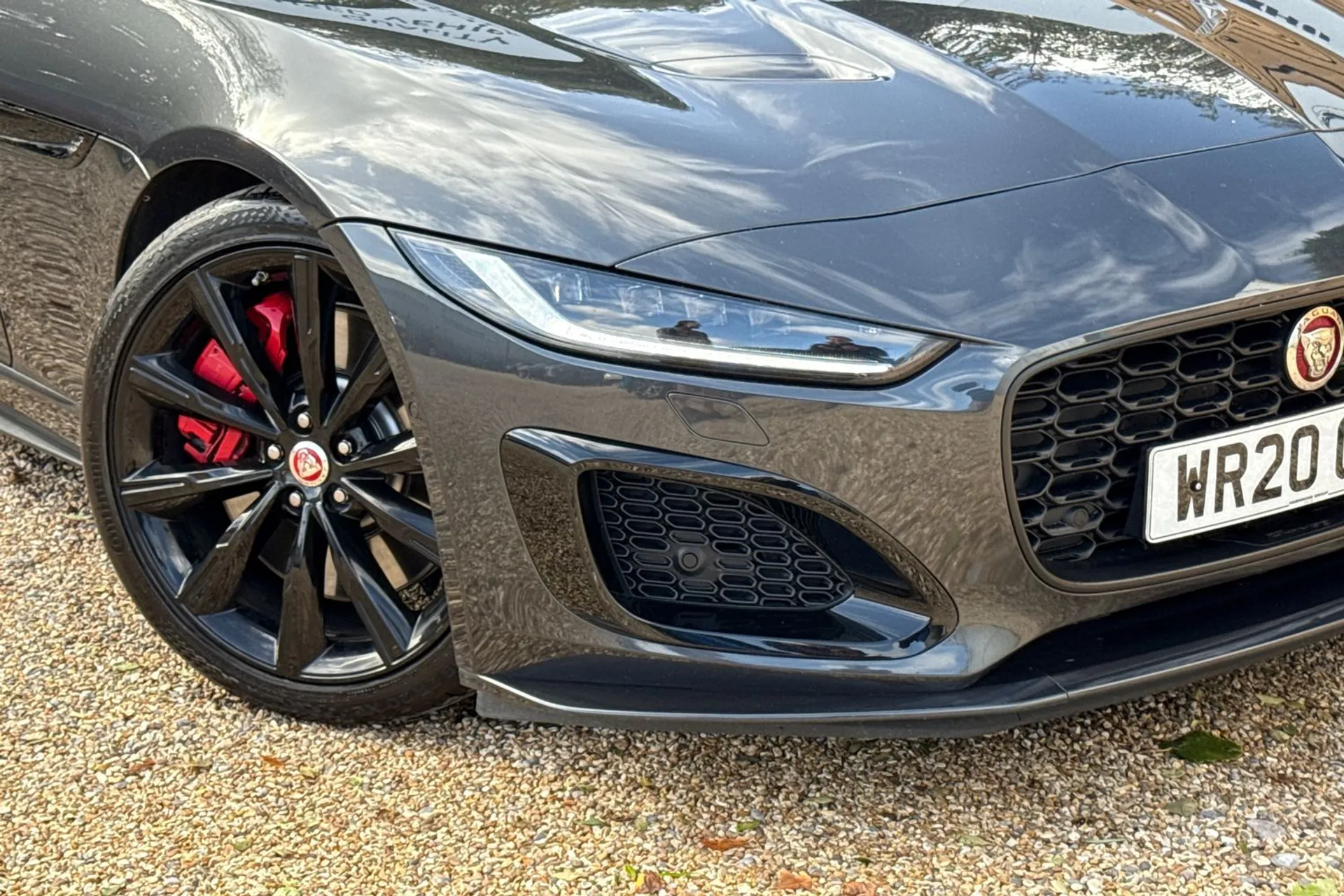 Jaguar F-TYPE thumbnail image number 7