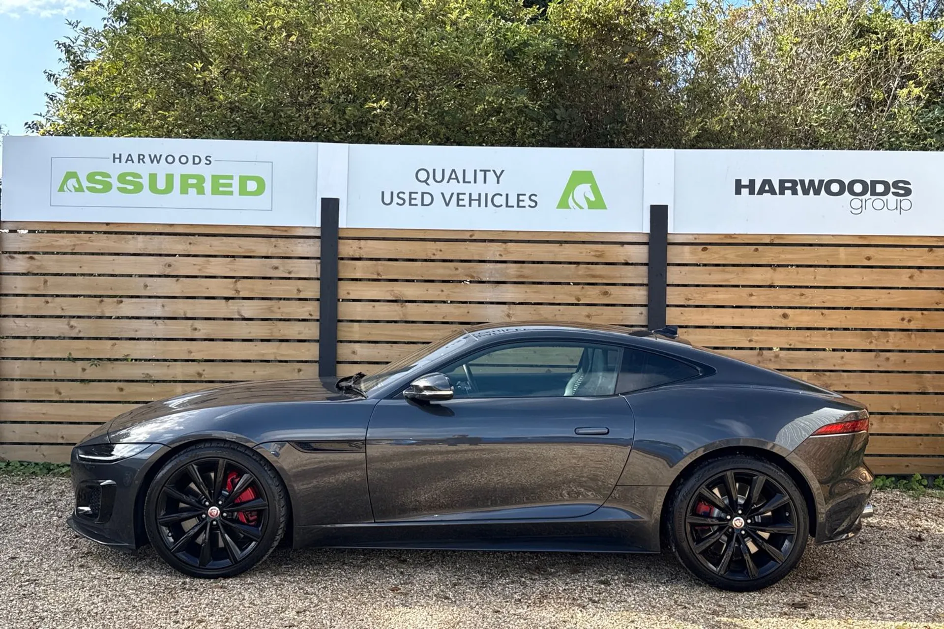 Jaguar F-TYPE thumbnail image number 11