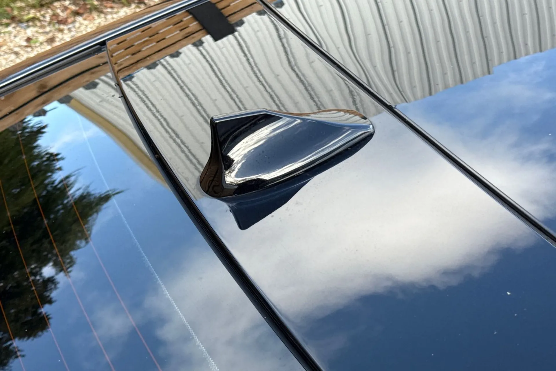 Jaguar F-TYPE thumbnail image number 19