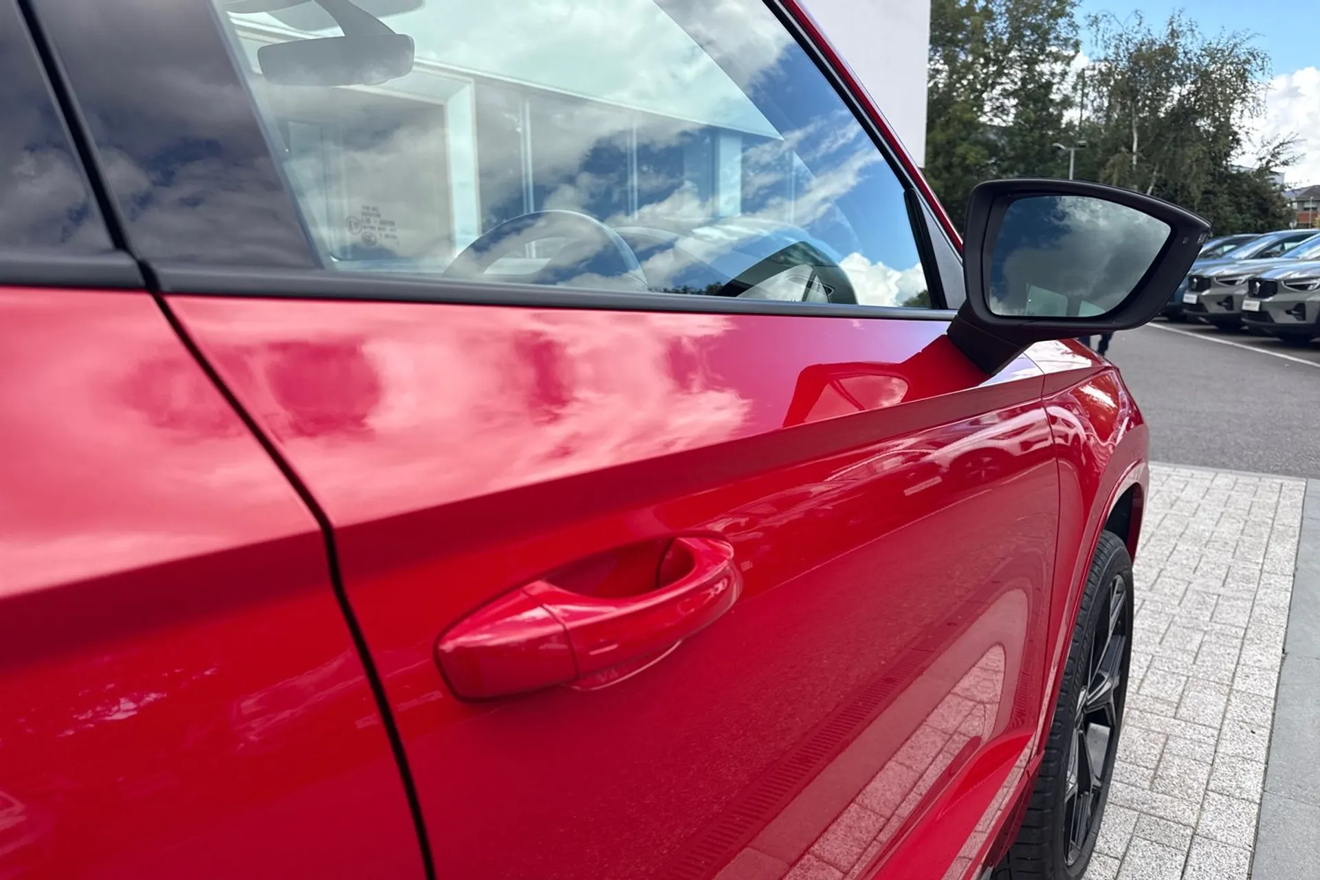 SEAT ATECA thumbnail image number 16