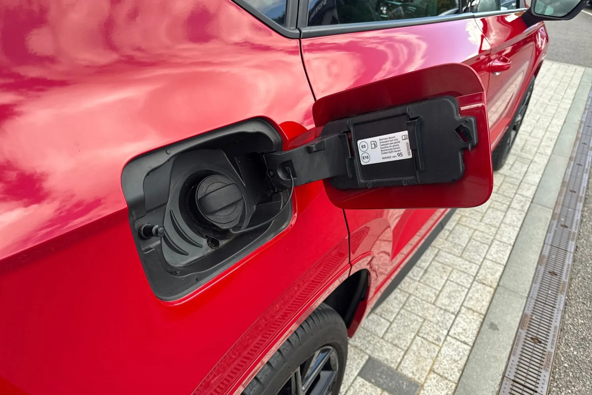 SEAT ATECA thumbnail image number 18