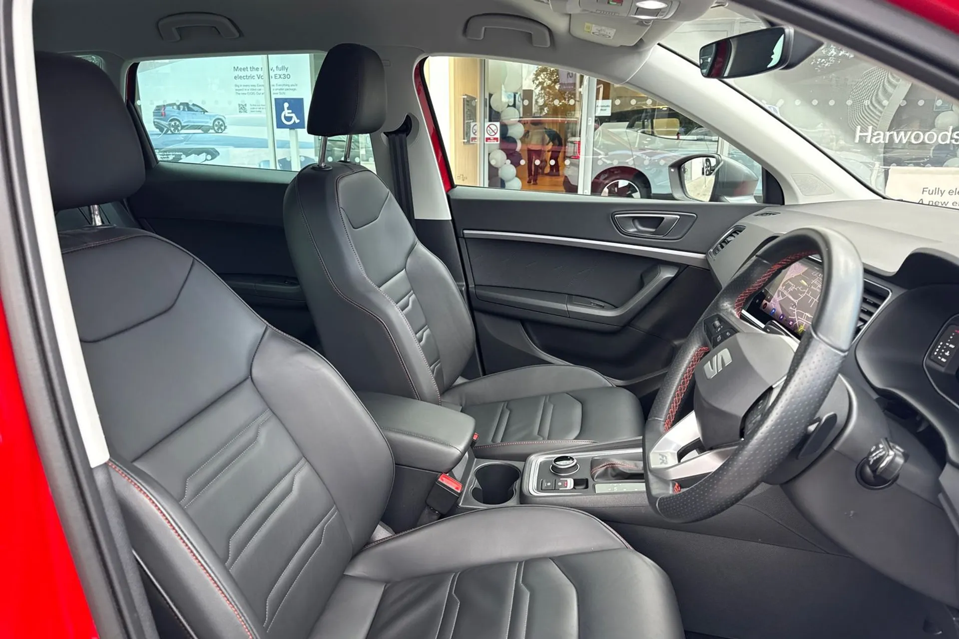 SEAT ATECA thumbnail image number 25