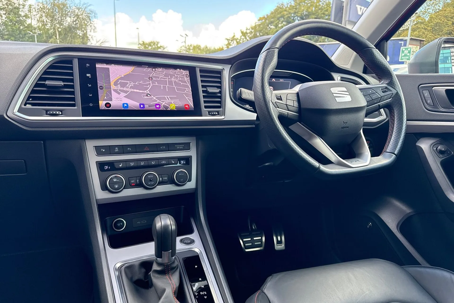 SEAT ATECA thumbnail image number 34