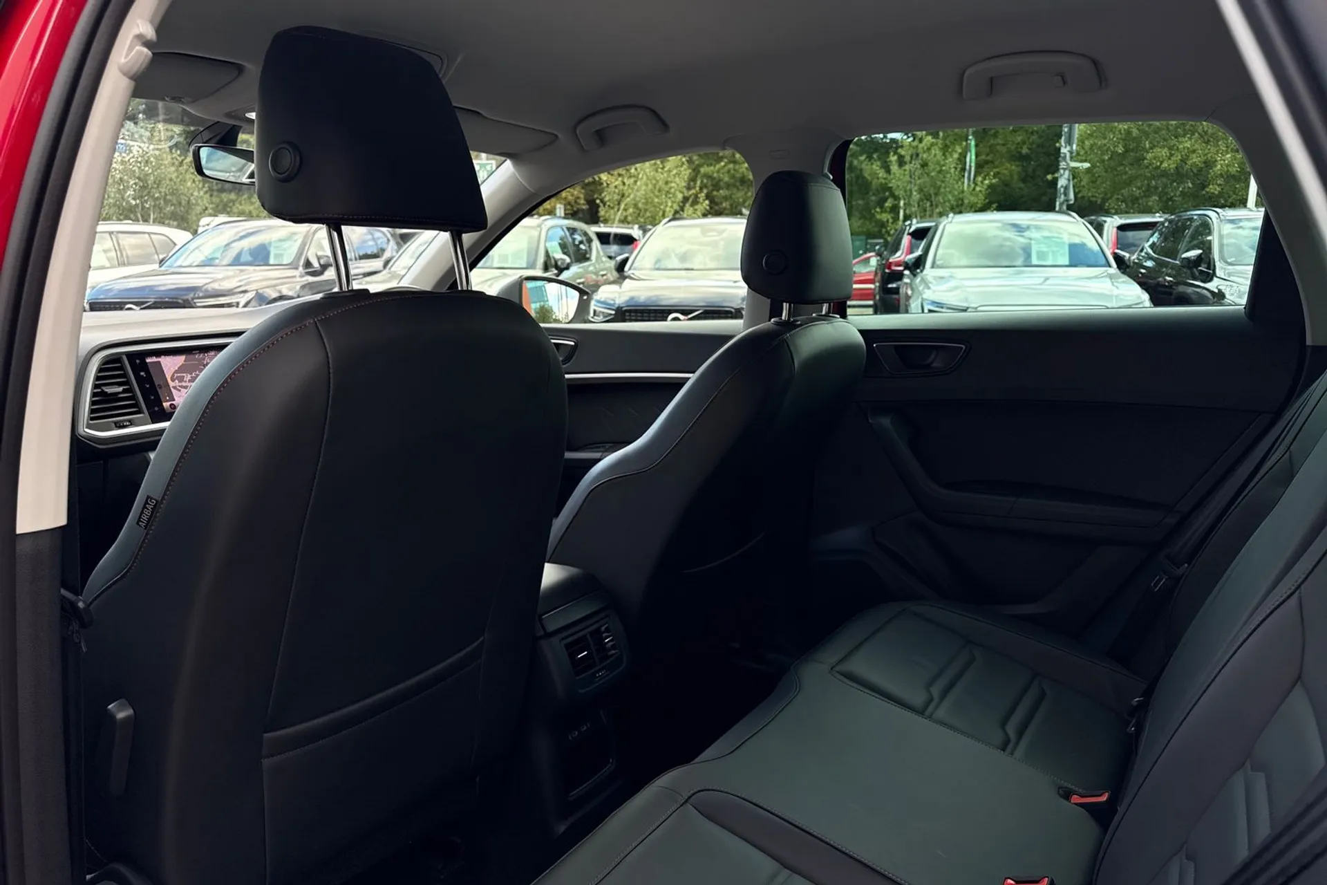 SEAT ATECA thumbnail image number 30