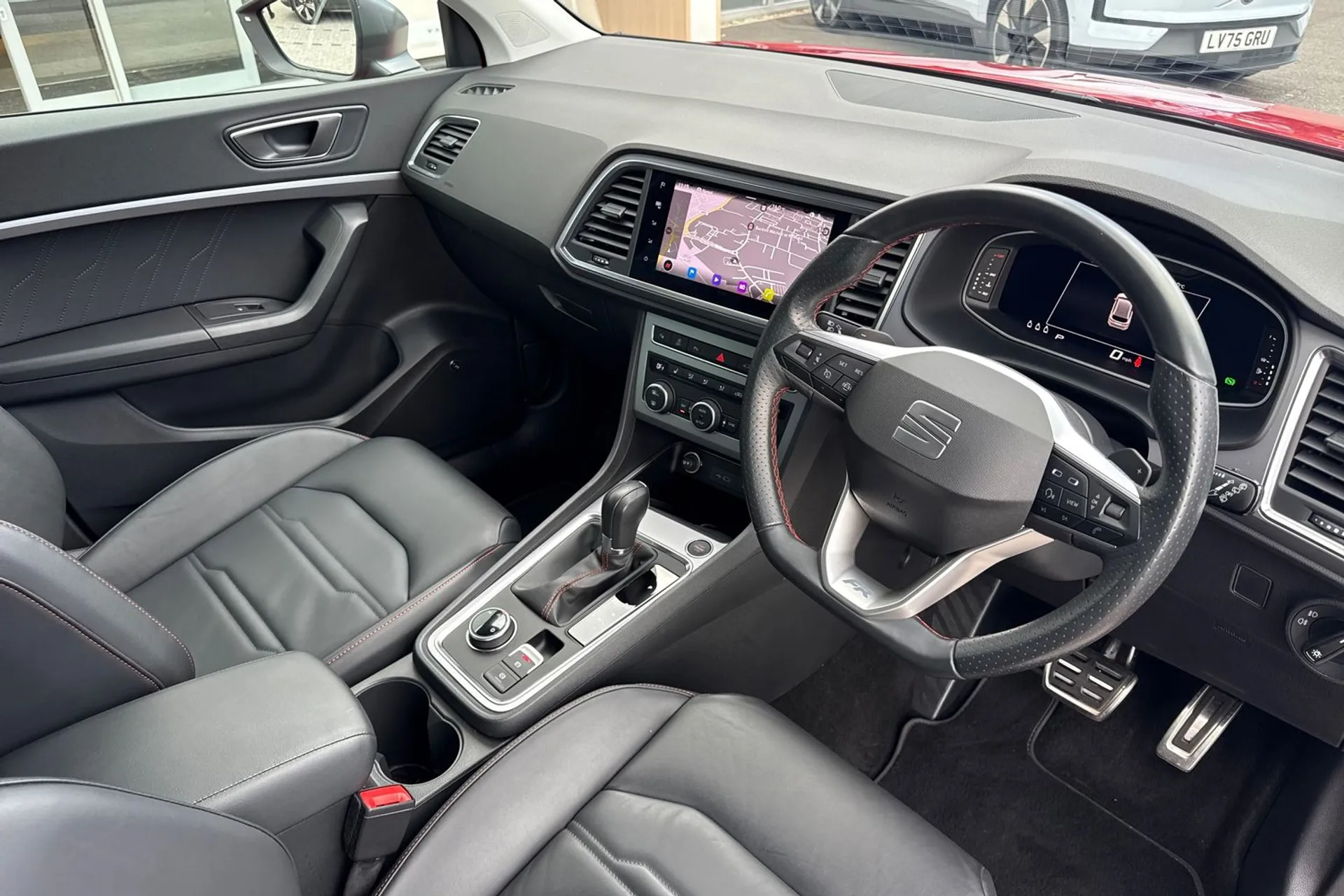 SEAT ATECA thumbnail image number 5