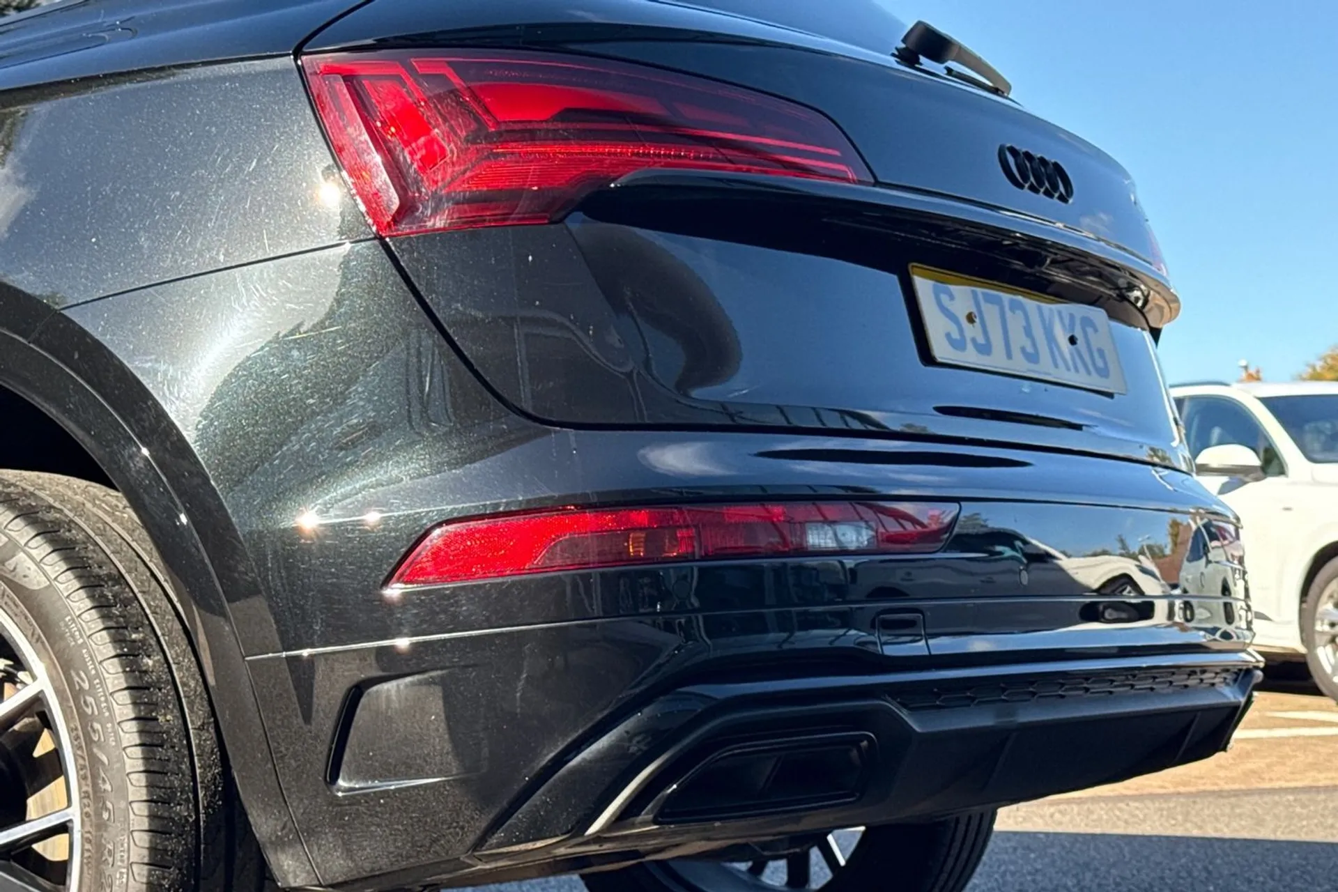 Audi Q5 thumbnail image number 17