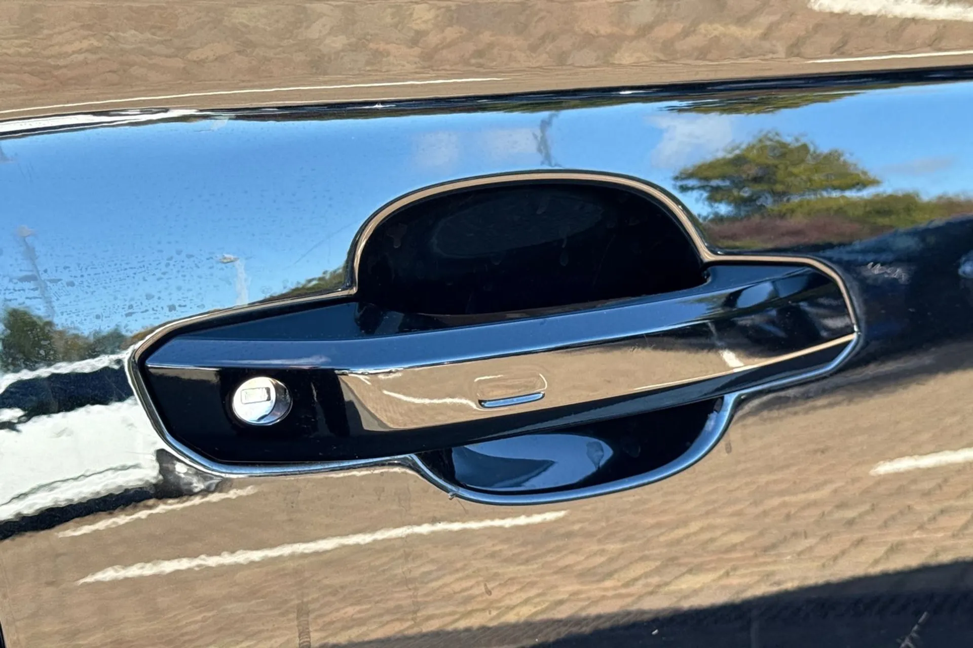 Audi Q5 thumbnail image number 16