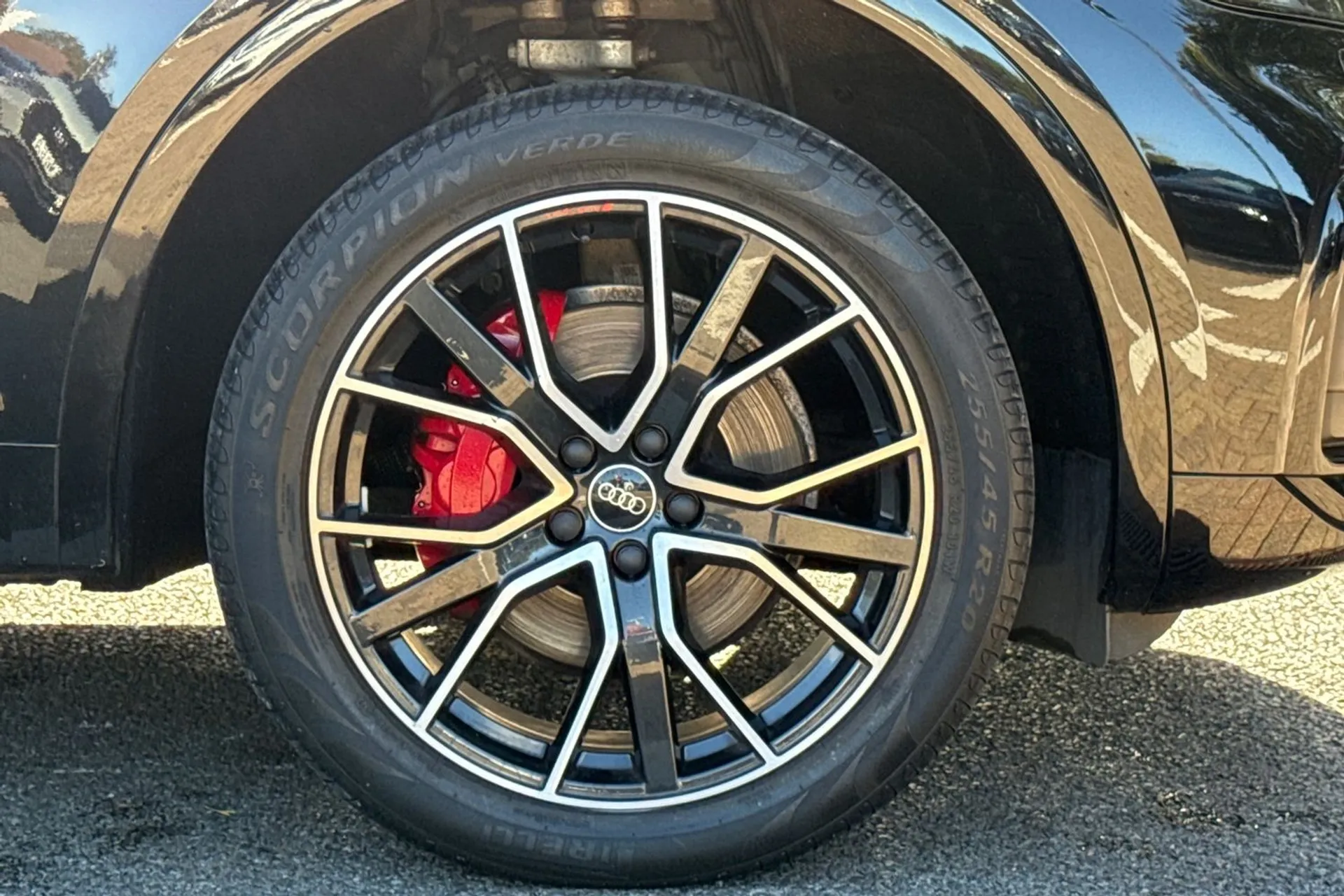 Audi Q5 thumbnail image number 13