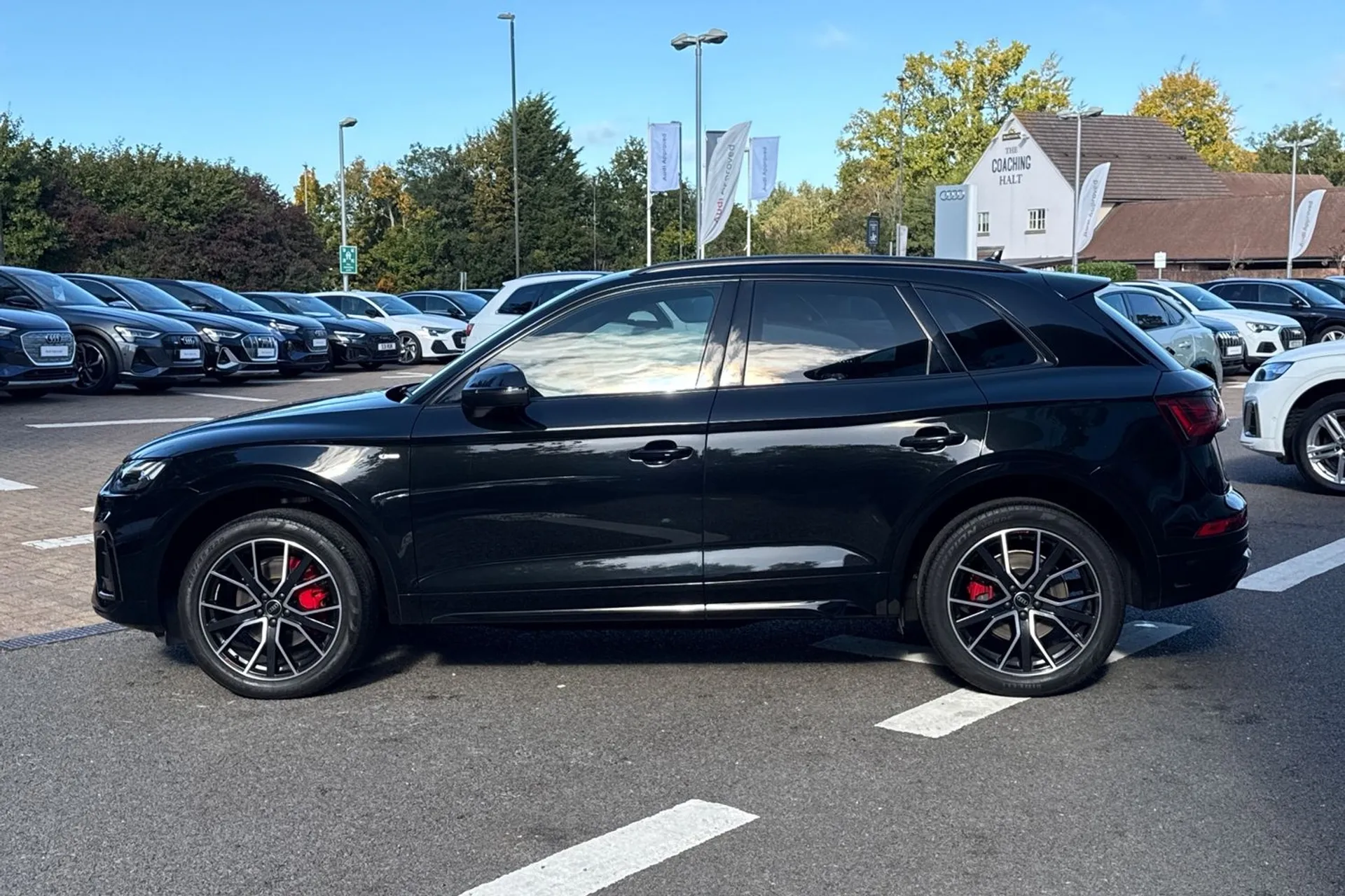 Audi Q5 thumbnail image number 10