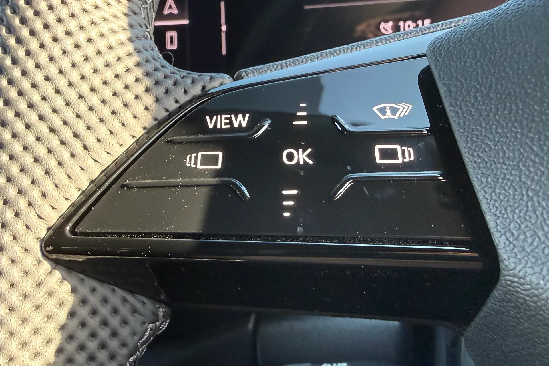 Audi Q5 thumbnail image number 16