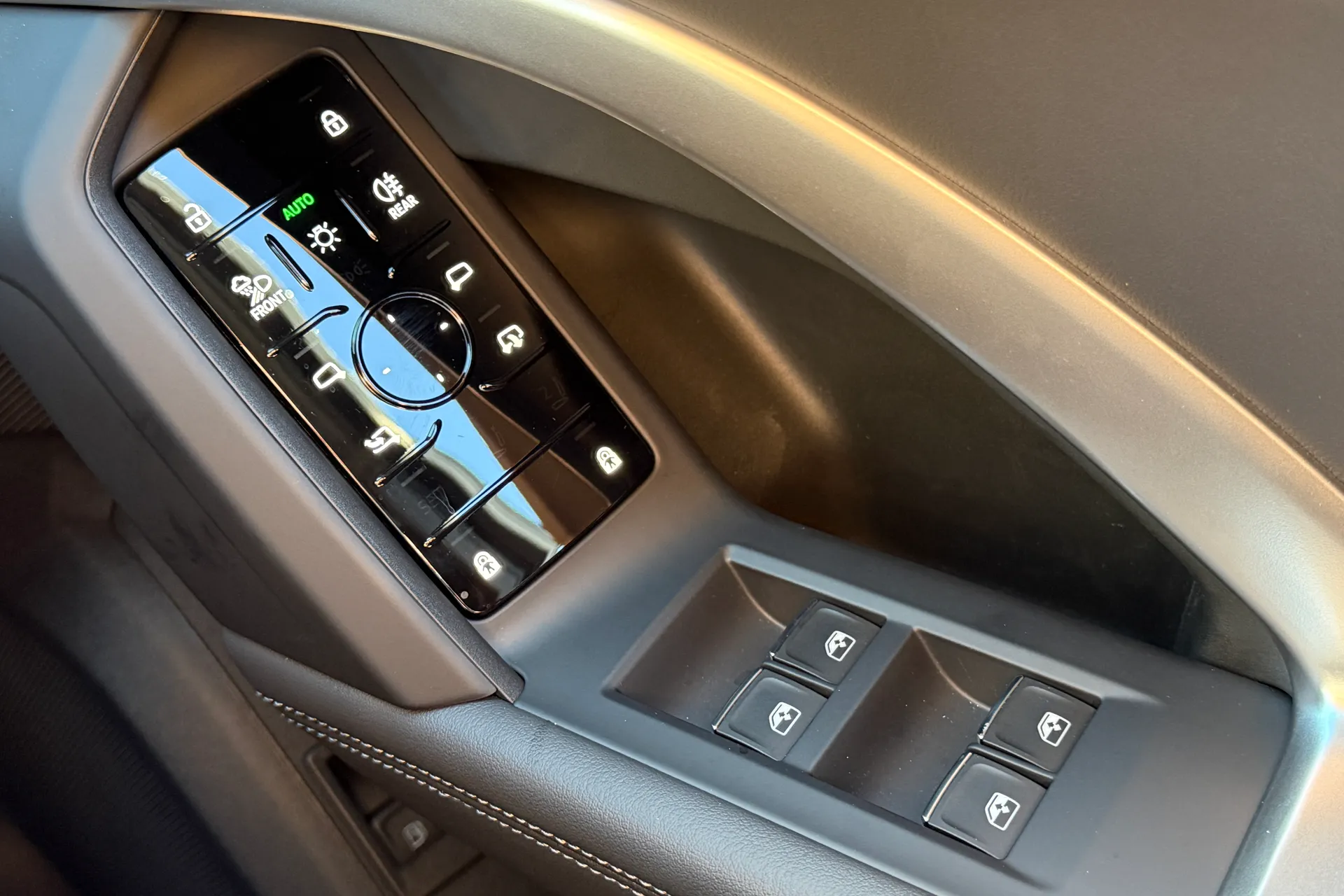 Audi Q5 thumbnail image number 14