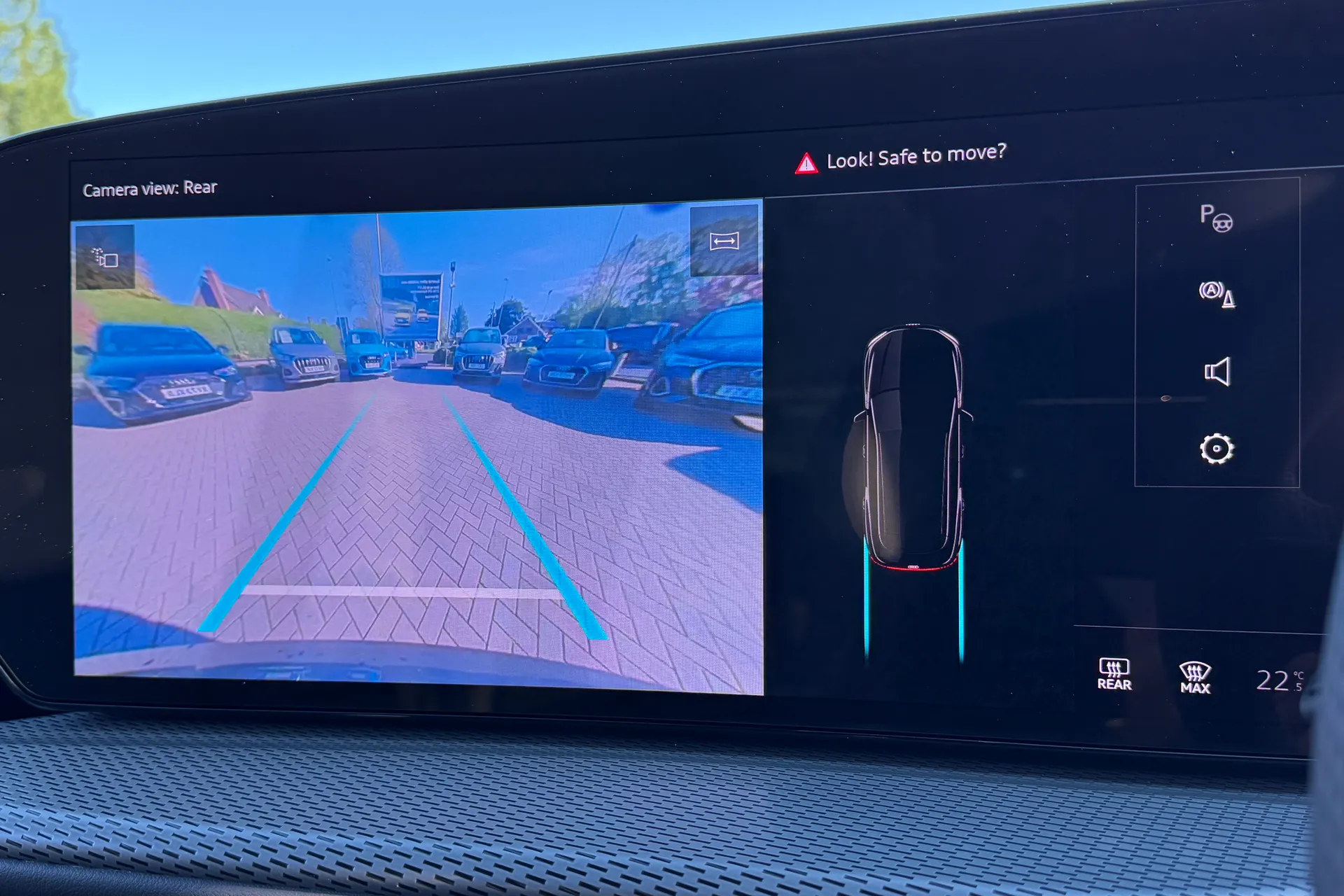 Audi Q5 thumbnail image number 4