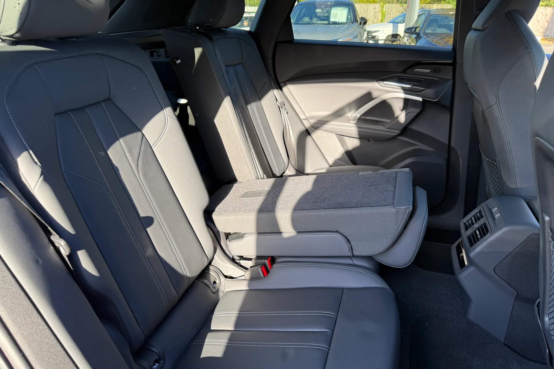 Audi Q5 thumbnail image number 40