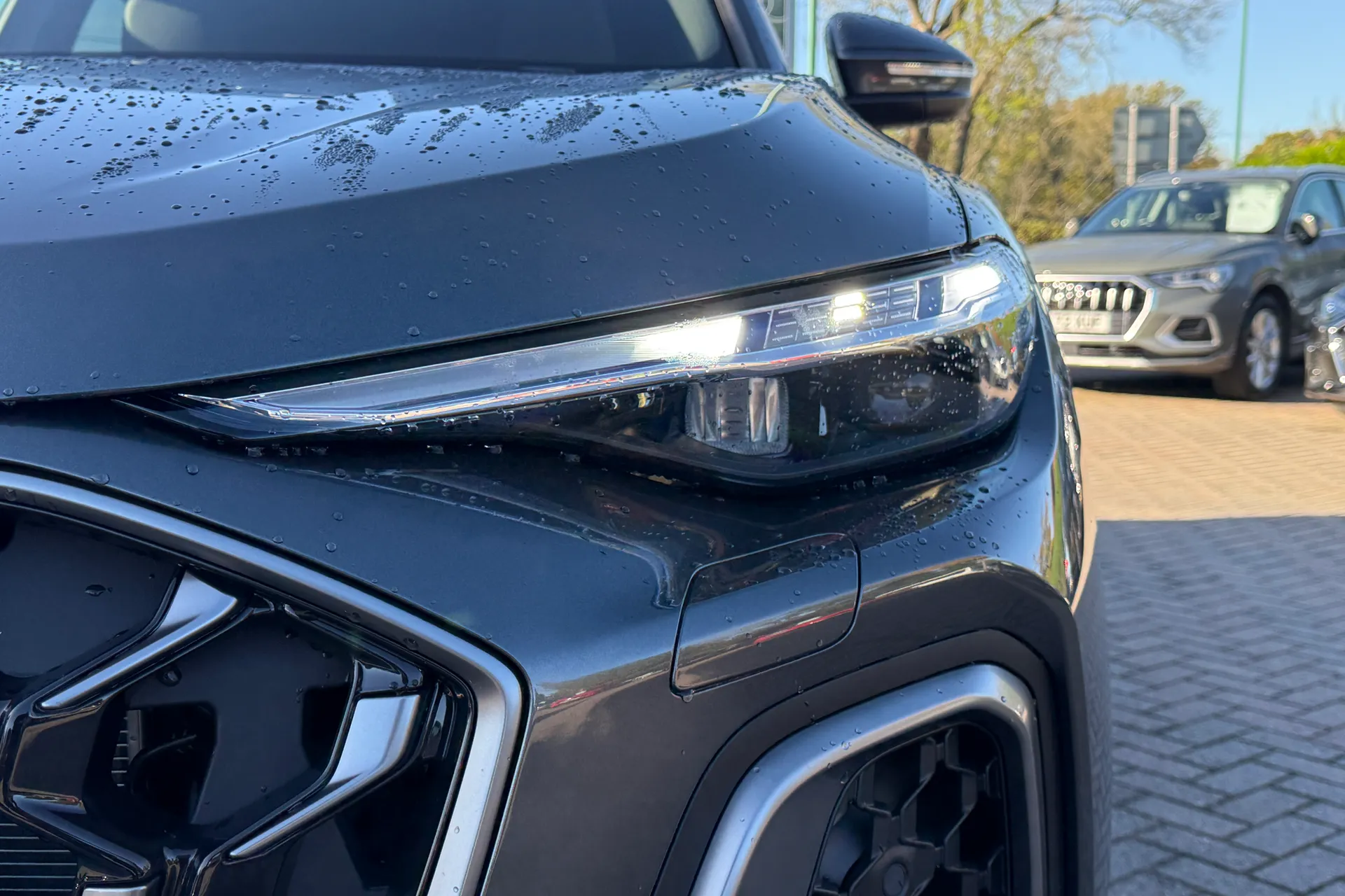 Audi Q5 thumbnail image number 48