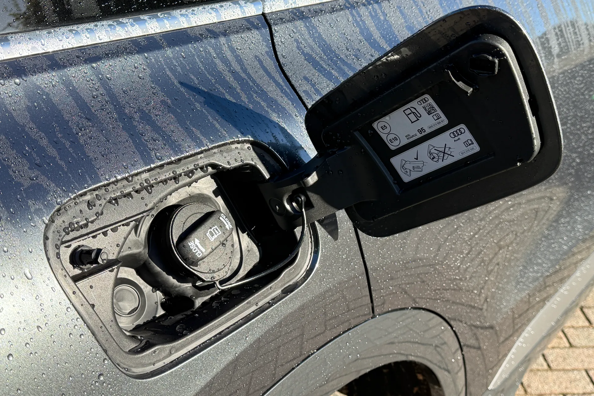 Audi Q5 thumbnail image number 46