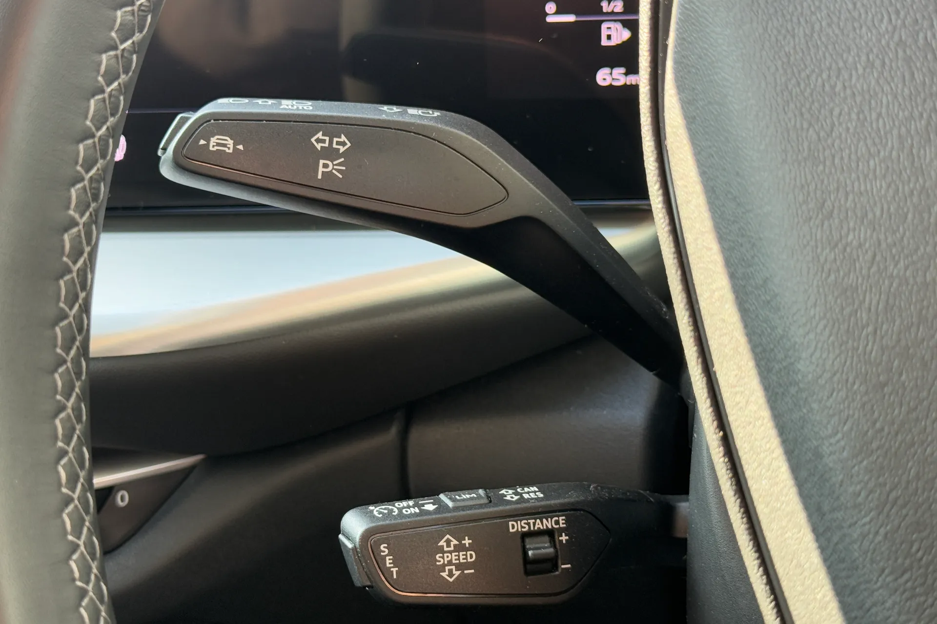 Audi Q5 thumbnail image number 13