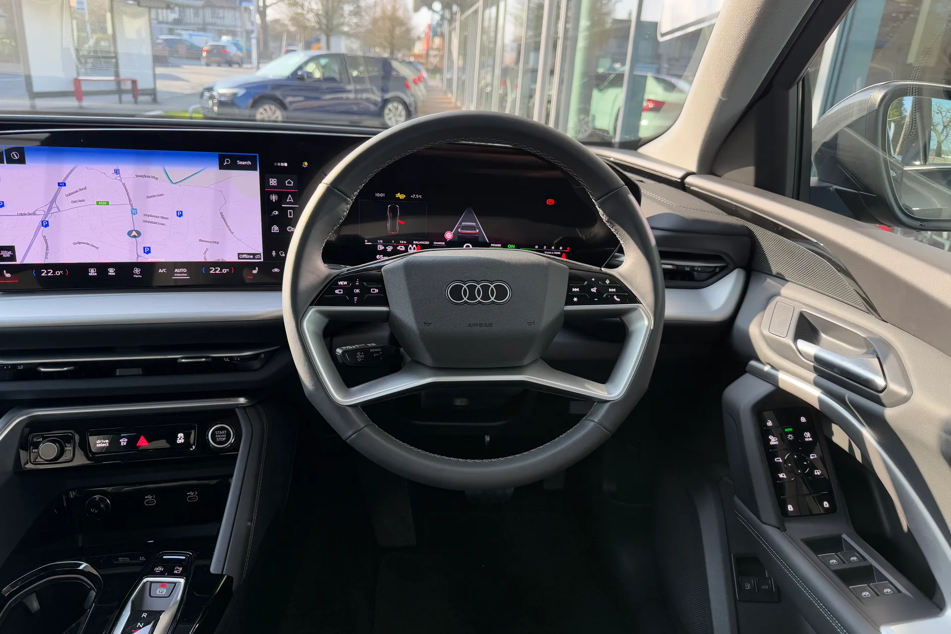 Audi Q5 thumbnail image number 32