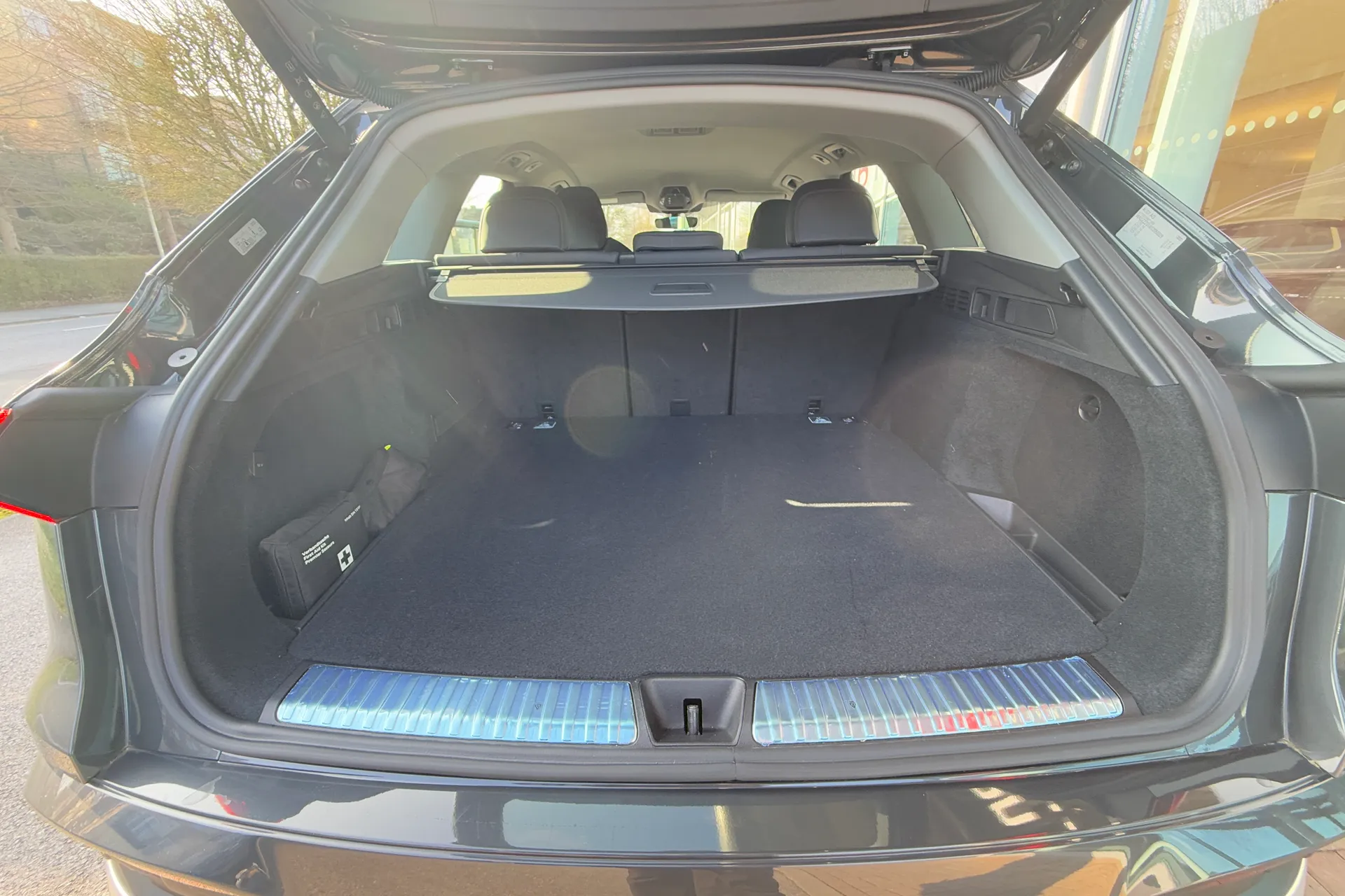 Audi Q5 thumbnail image number 38