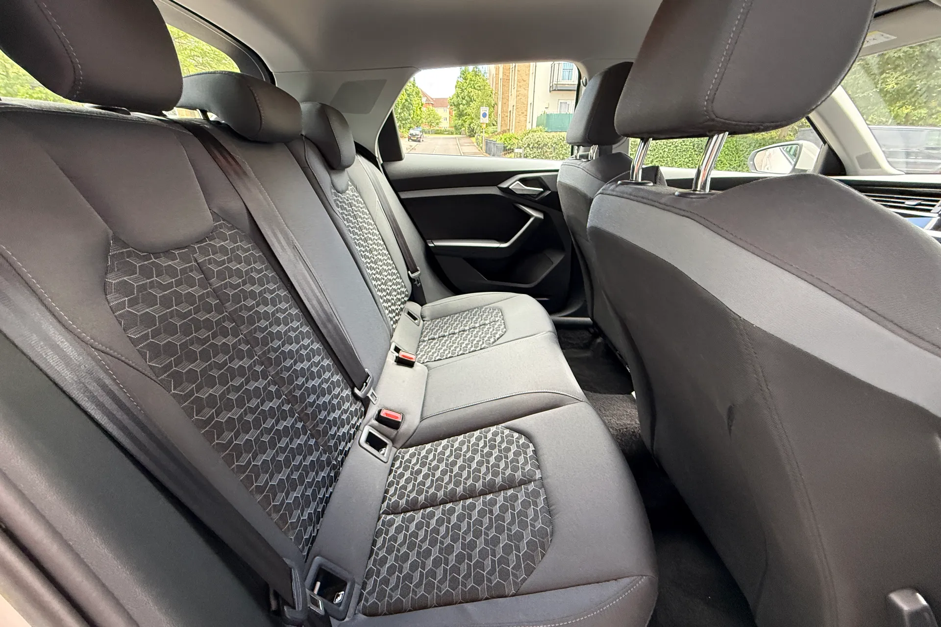 Audi A1 thumbnail image number 38