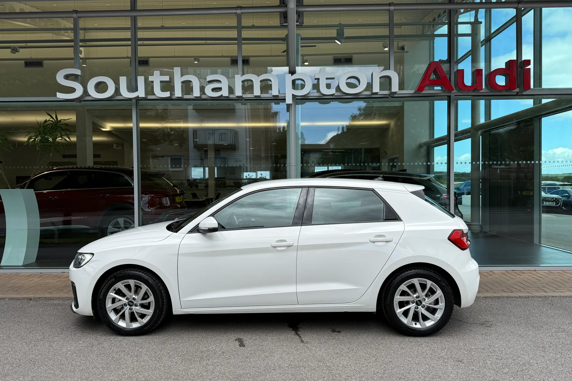 Audi A1 thumbnail image number 51